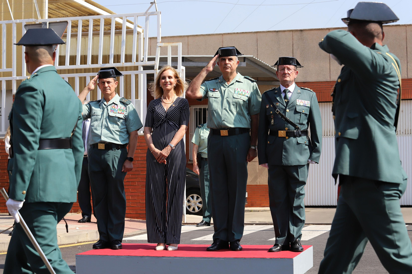 Imágenes de la toma de posesión de Andrés López como coronel jefe de la Comandancia de la Guardia Civil en Huelva