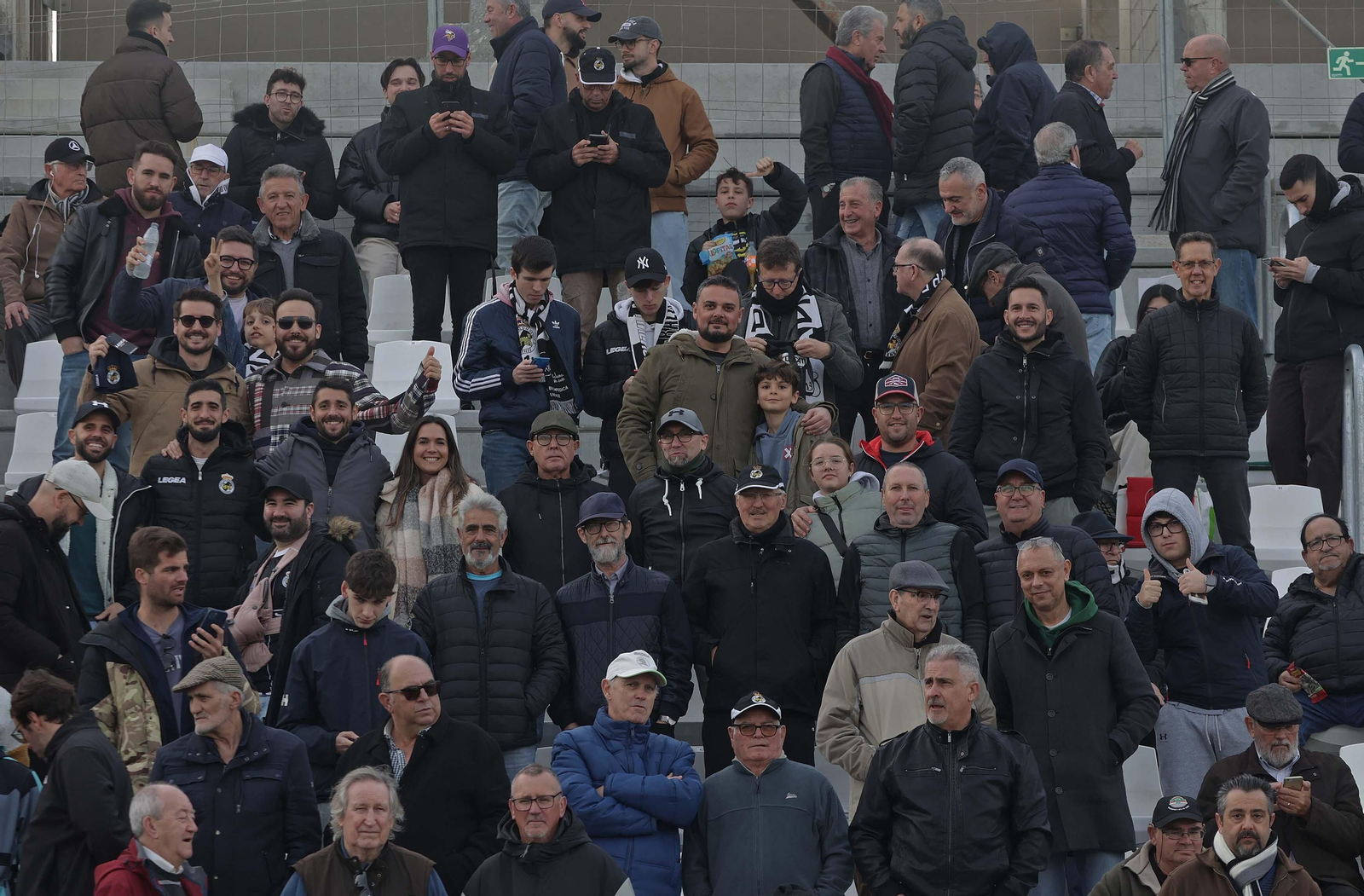 Búscate en el Ciudad de La Línea durante el Balona - Yeclano