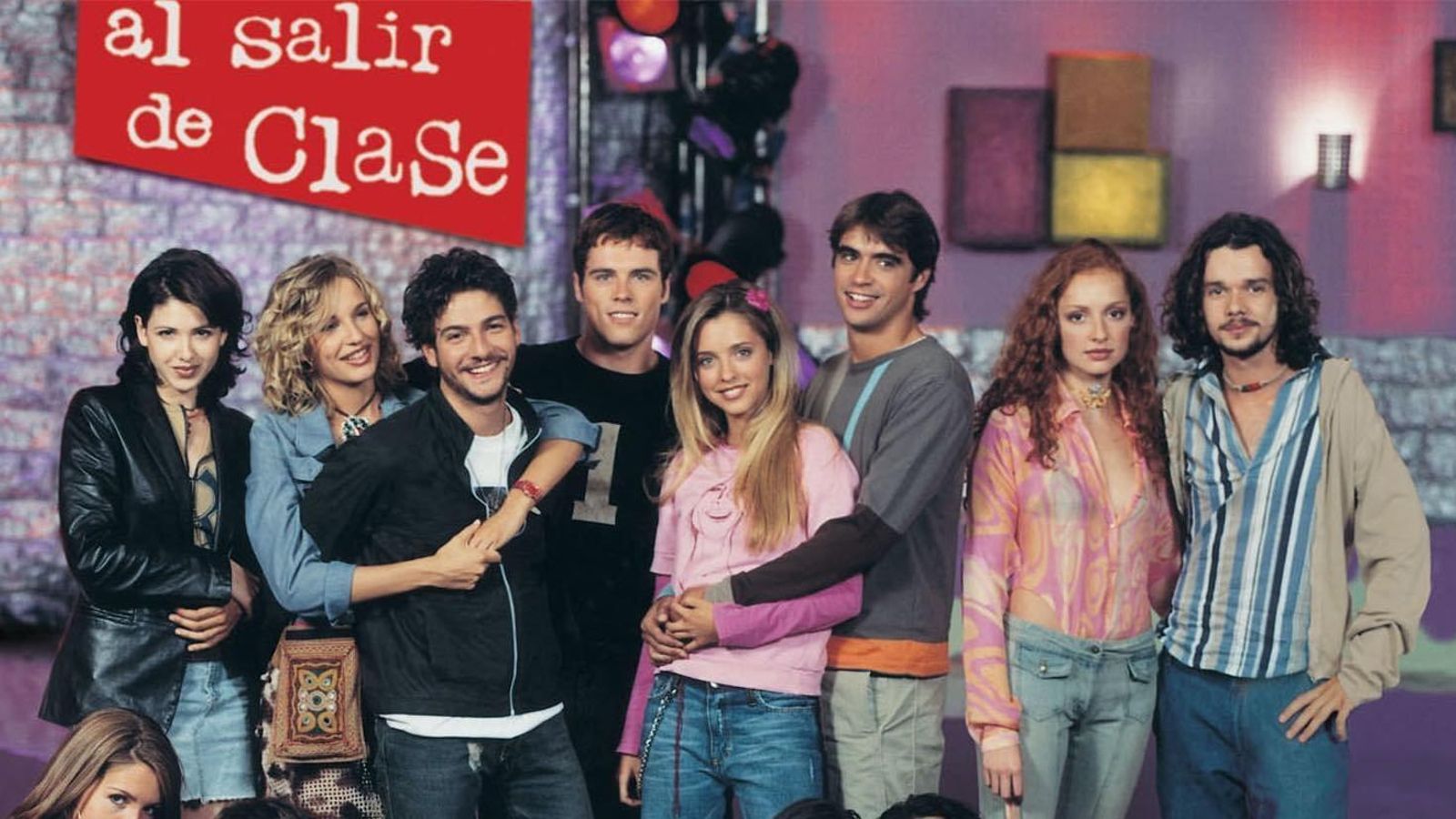 Elenco de una de las últimas temporadas de 'Al salir de clase'.