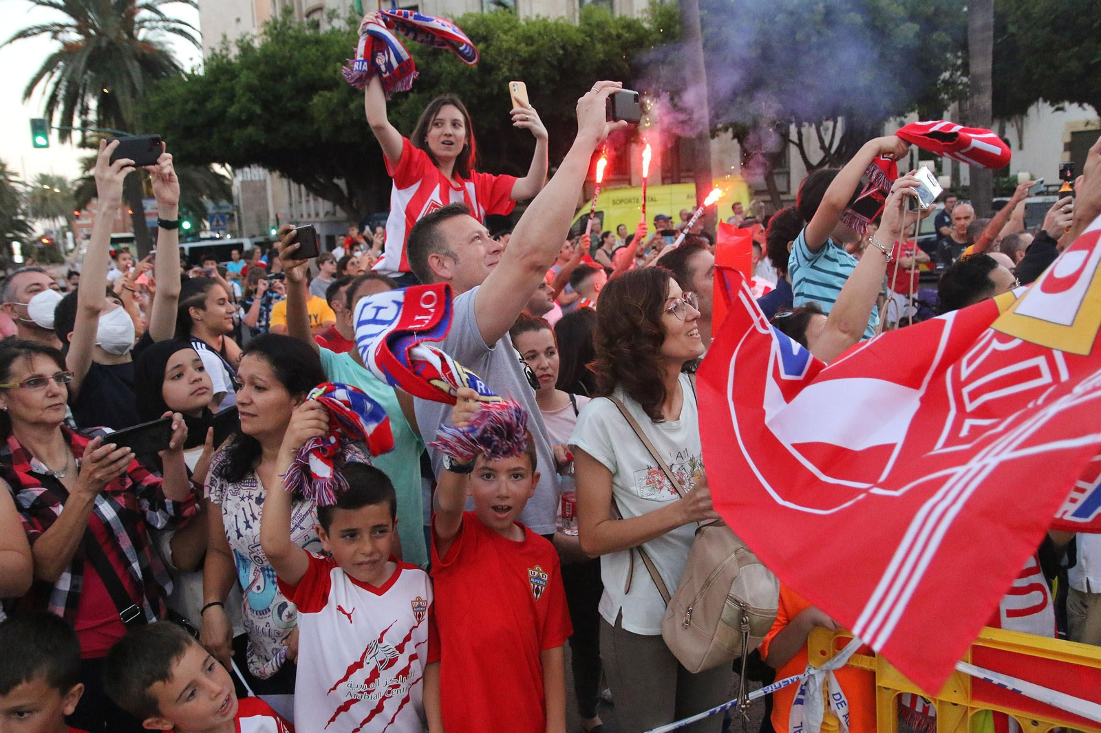 Las imágenes de la rúa de la UD Almería