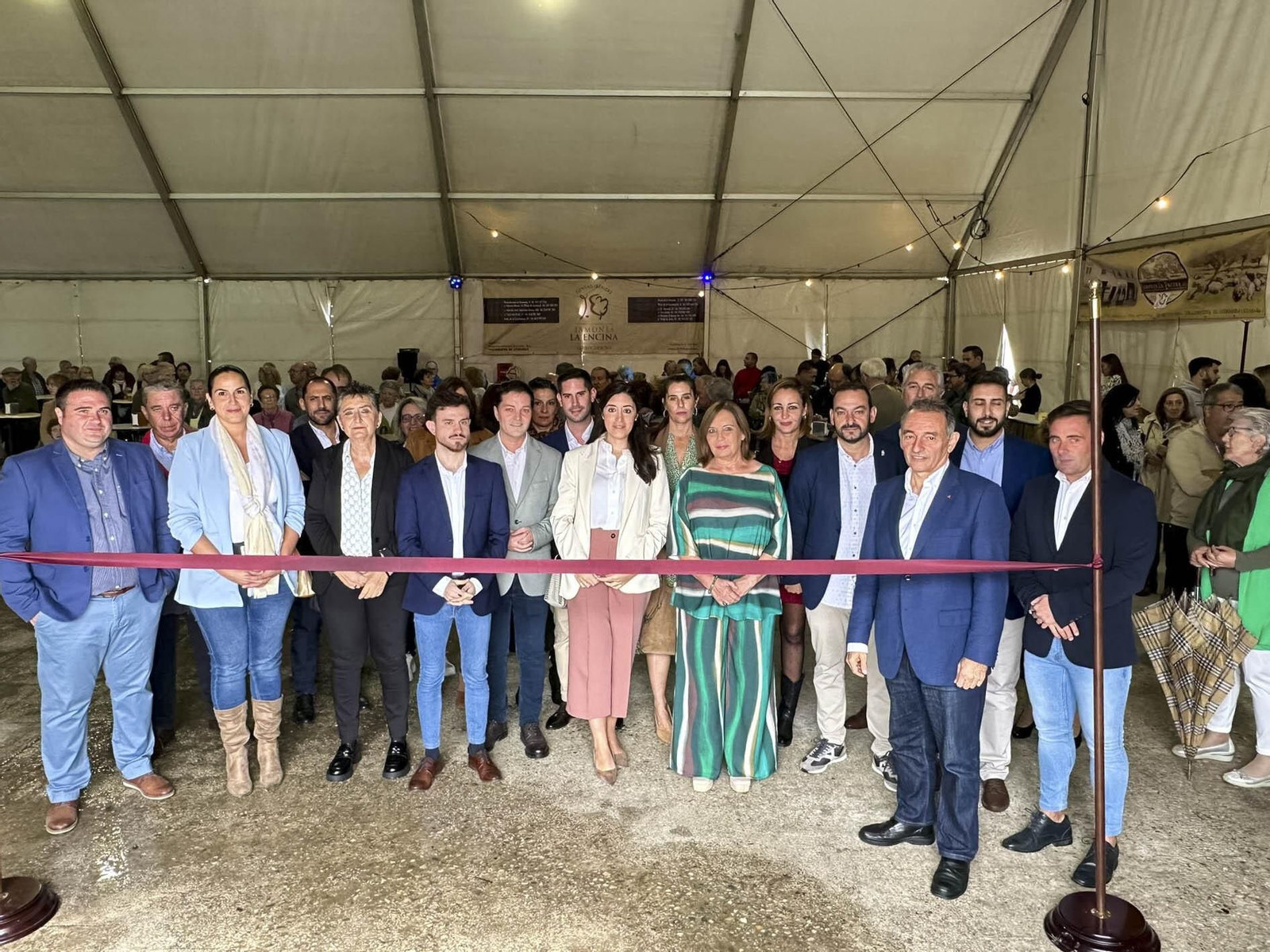 Inauguración de la X Feria del Lechón Ibérico de Cardeña. Inauguración de la X Feria del Lechón Ibérico de Cardeña.