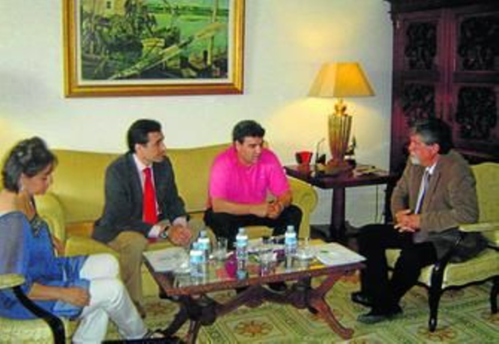 Representantes de la FOE, en la reunión mantenida con el Gobernador Civil de Faro (derecha).