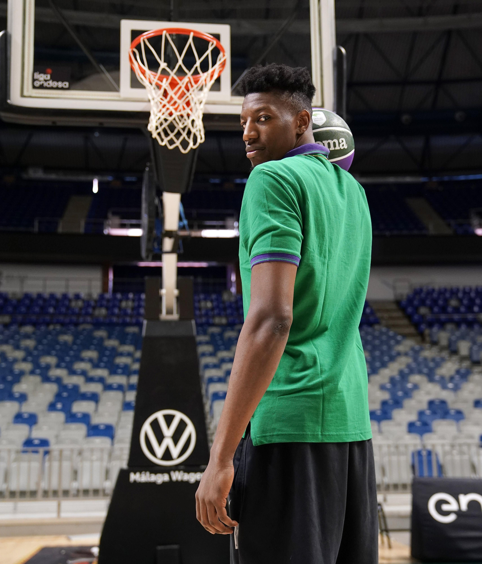 Yankuba Sima ya viste de verde