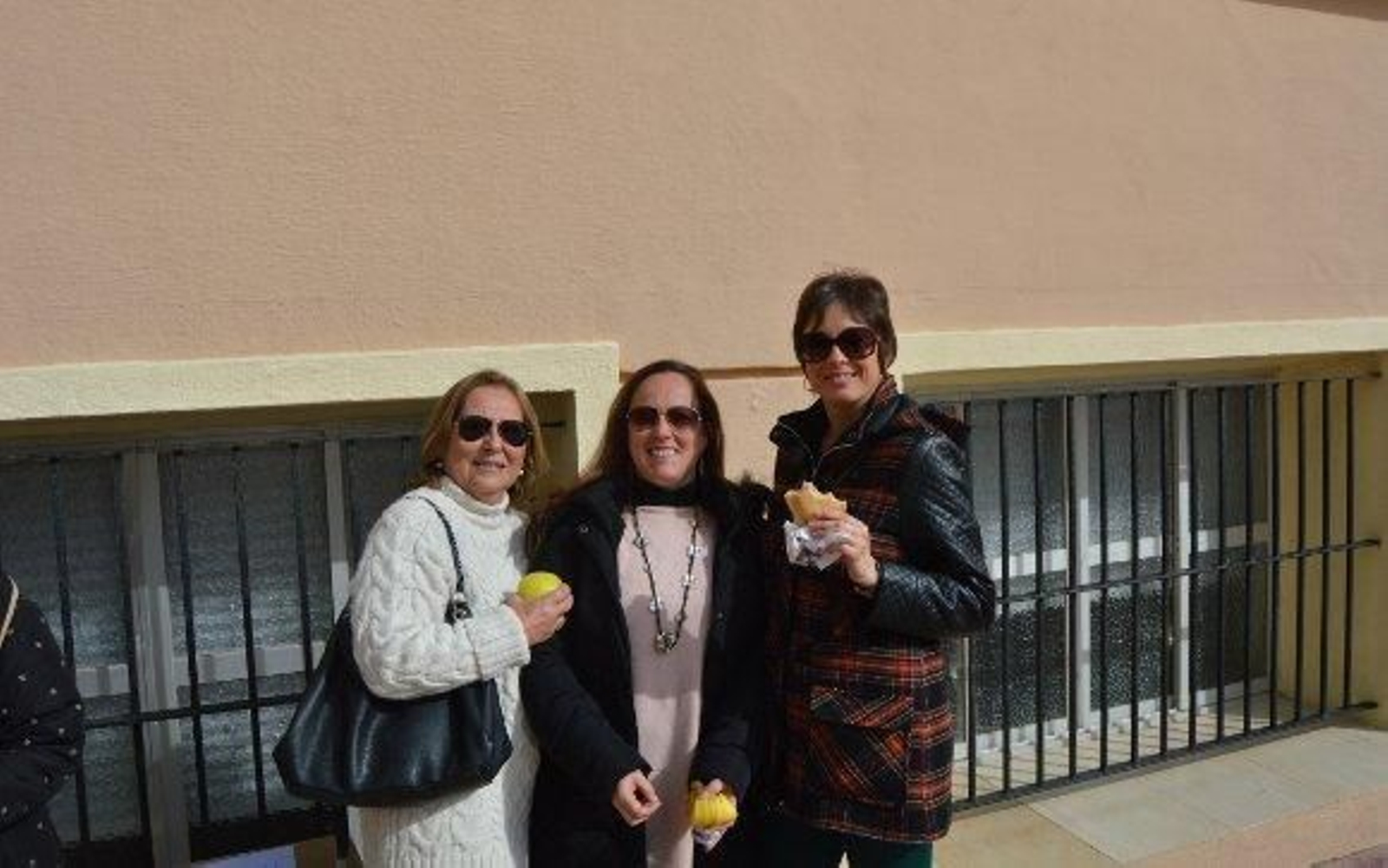 Tere Jiménez del Cuvillo, Lola Domínguez y Lola García.

Foto: Ignacio Casas de Ciria