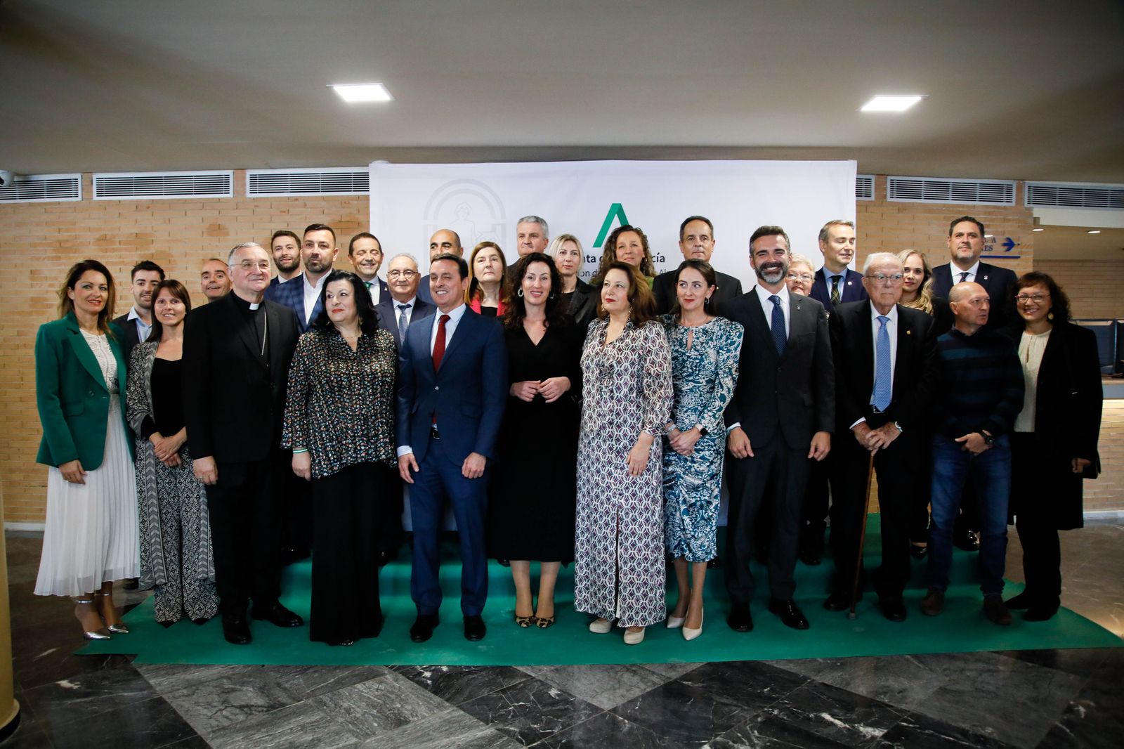 Imágenes de las entregas de las banderas de Andalucía