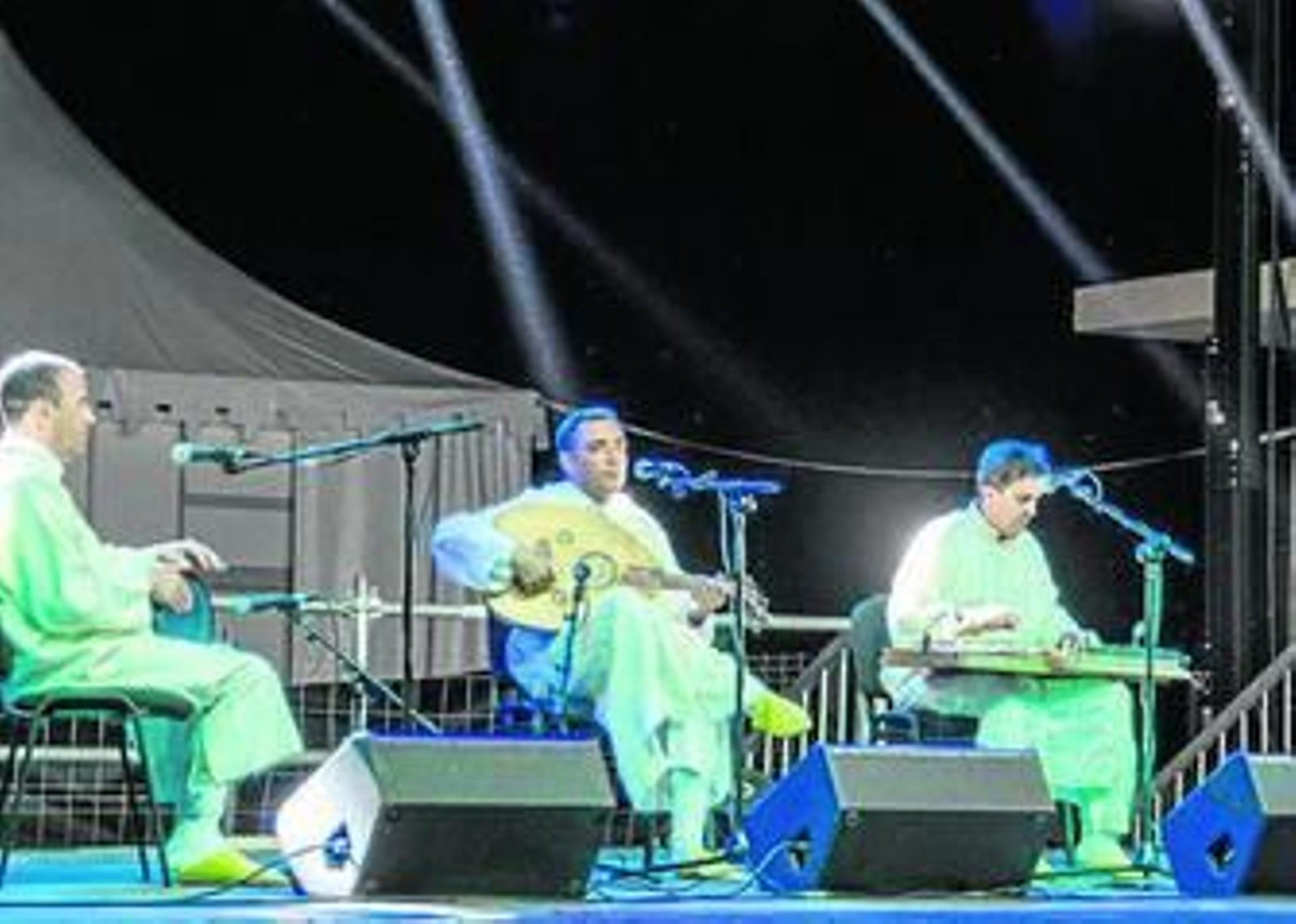 El grupo Tetuán Asmir Ensemble durante su actuación.