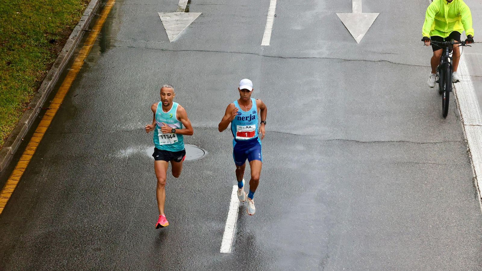 Búscate en las fotos de la Carrera Urbana Ciudad de Málaga 2024