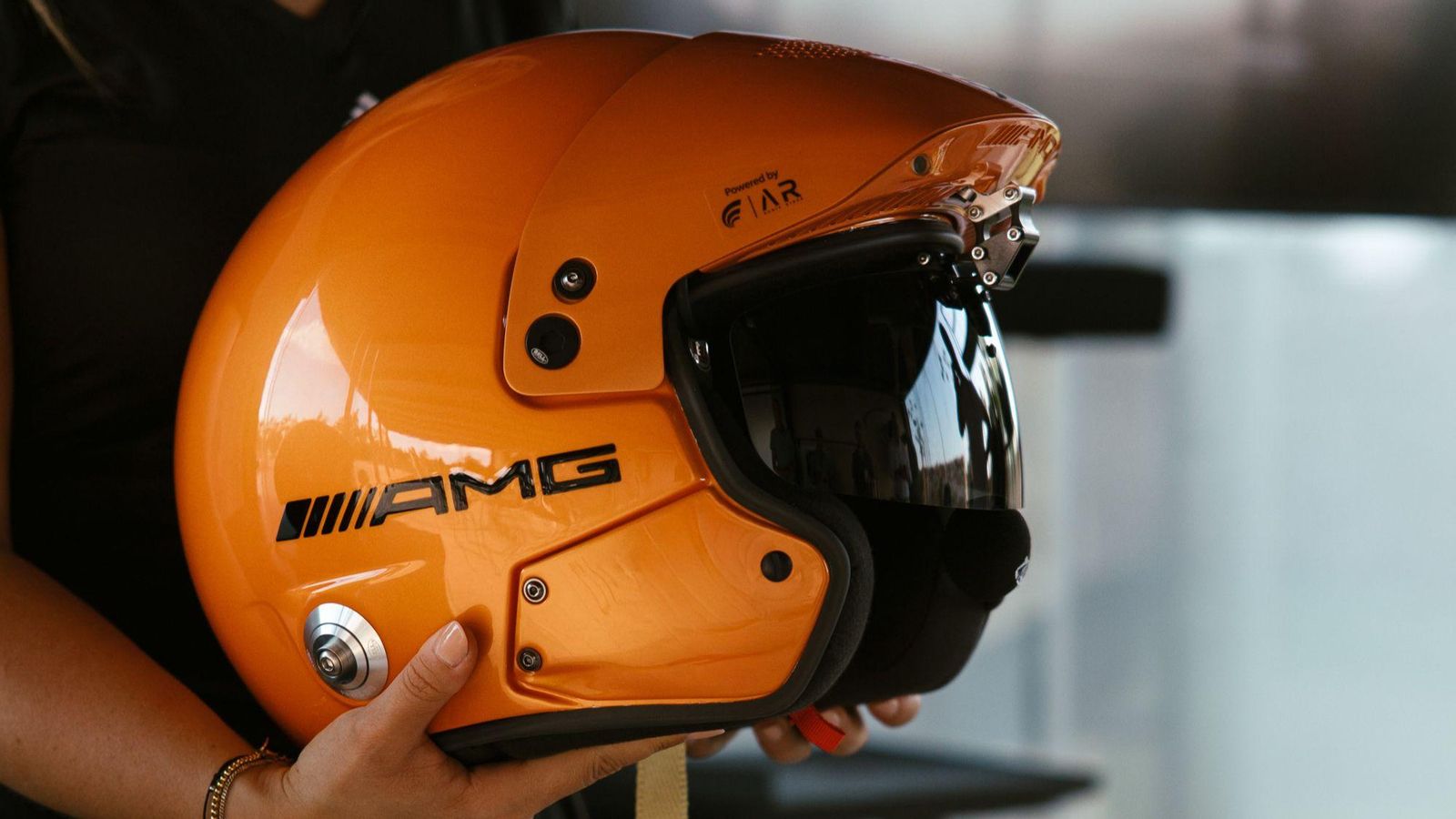 Un casco con realidad aumentada permitía a los pilotos obtener toda la información necesaria sin distracciones.