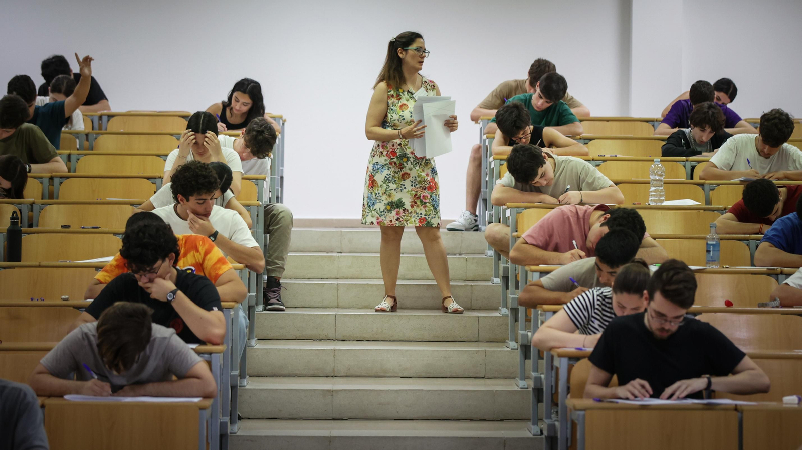Imágenes de las pruebas de selectividad en el Campus de Jerez