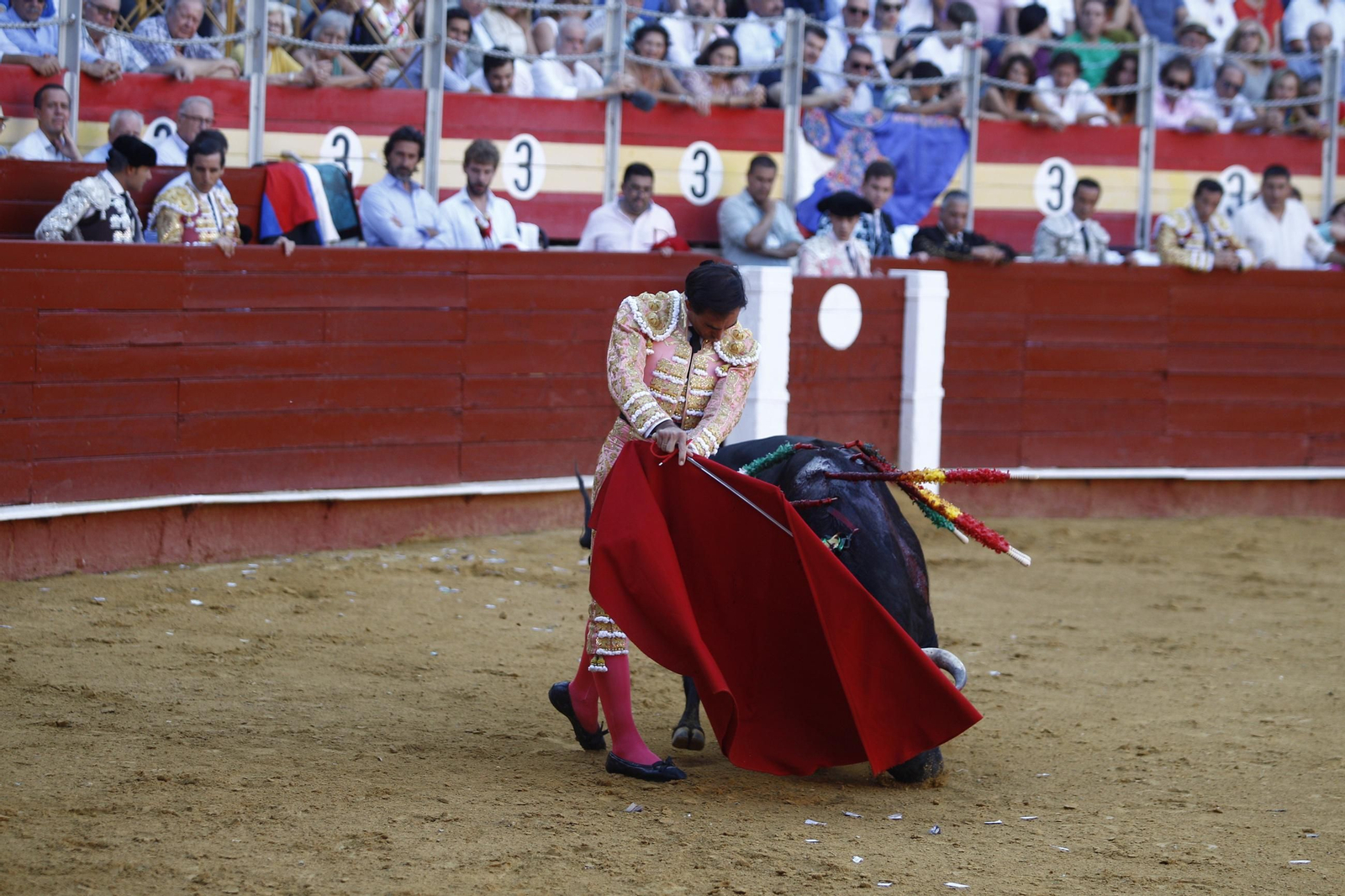 Las mejores imágenes de los toreros Fortes, Juan Ortega y David de Miranda en la Feria de Almería 2025
