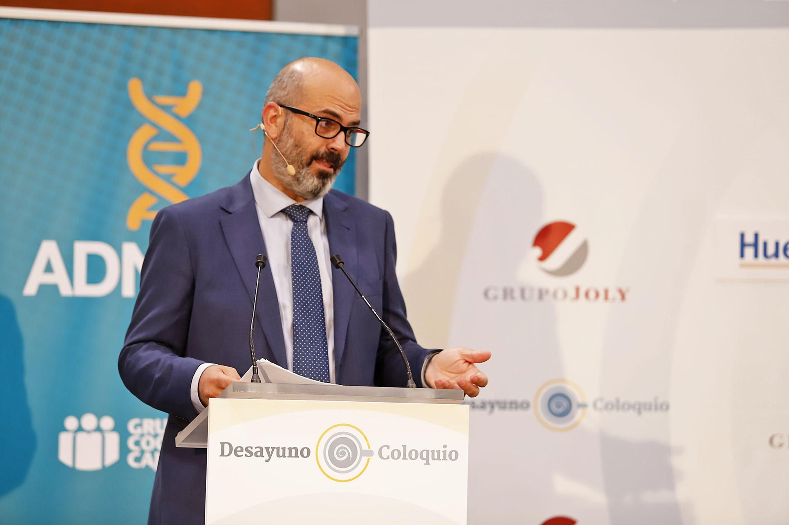 Las imágenes en el Desayuno-Coloquio del Grupo Joly "Competitividad innovación y eficiencia el sector de los frutos rojos ante el reto de la sostenibilidad"