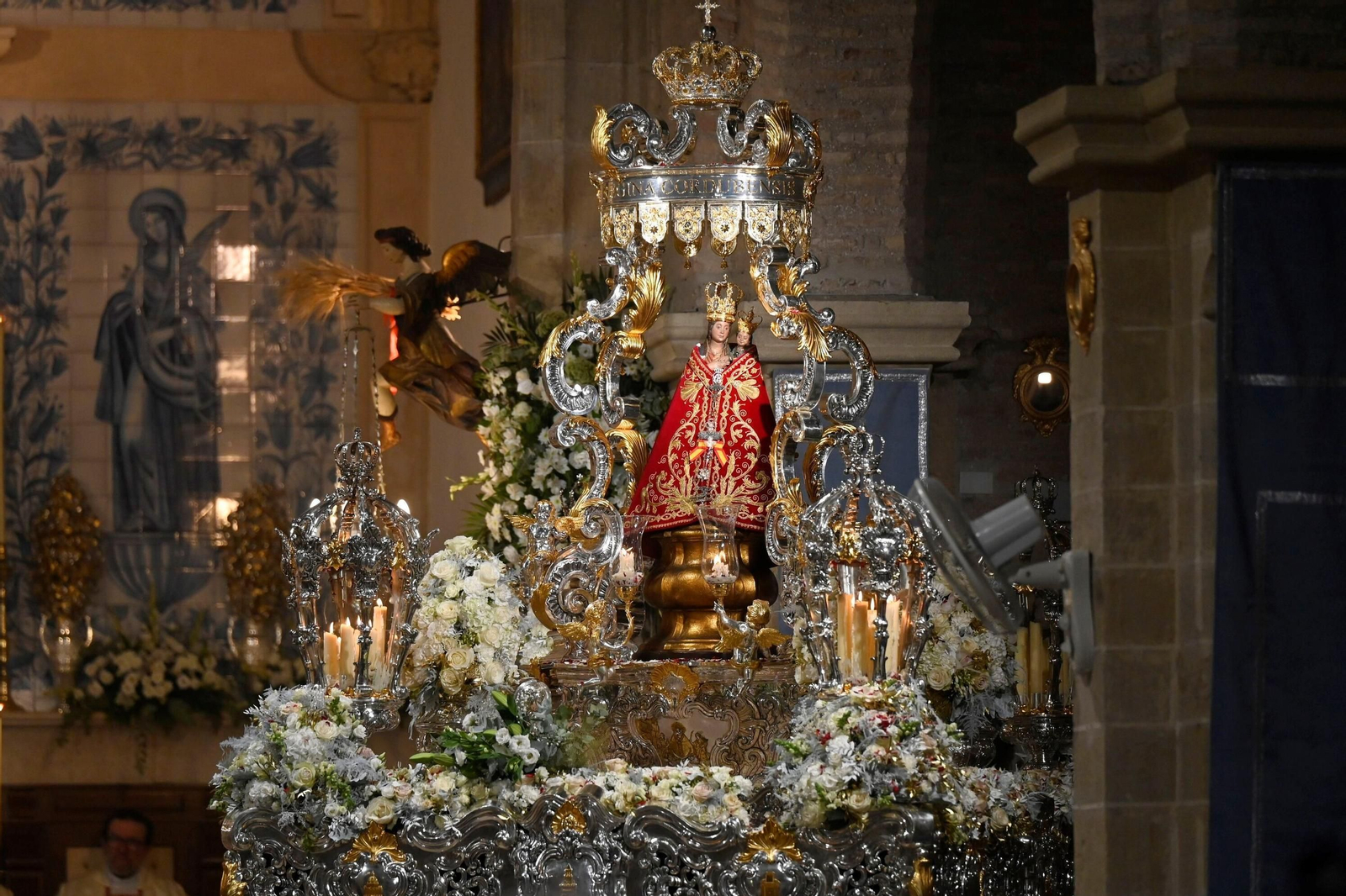 La misa en el santuario de La Fuensanta, en imágenes