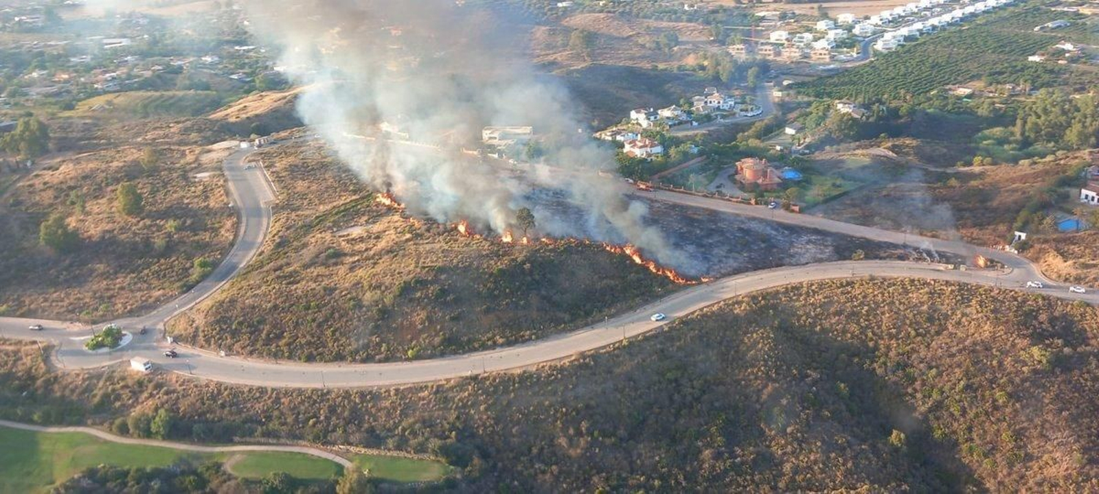 Incendio declarado este jueves en Mijas.
