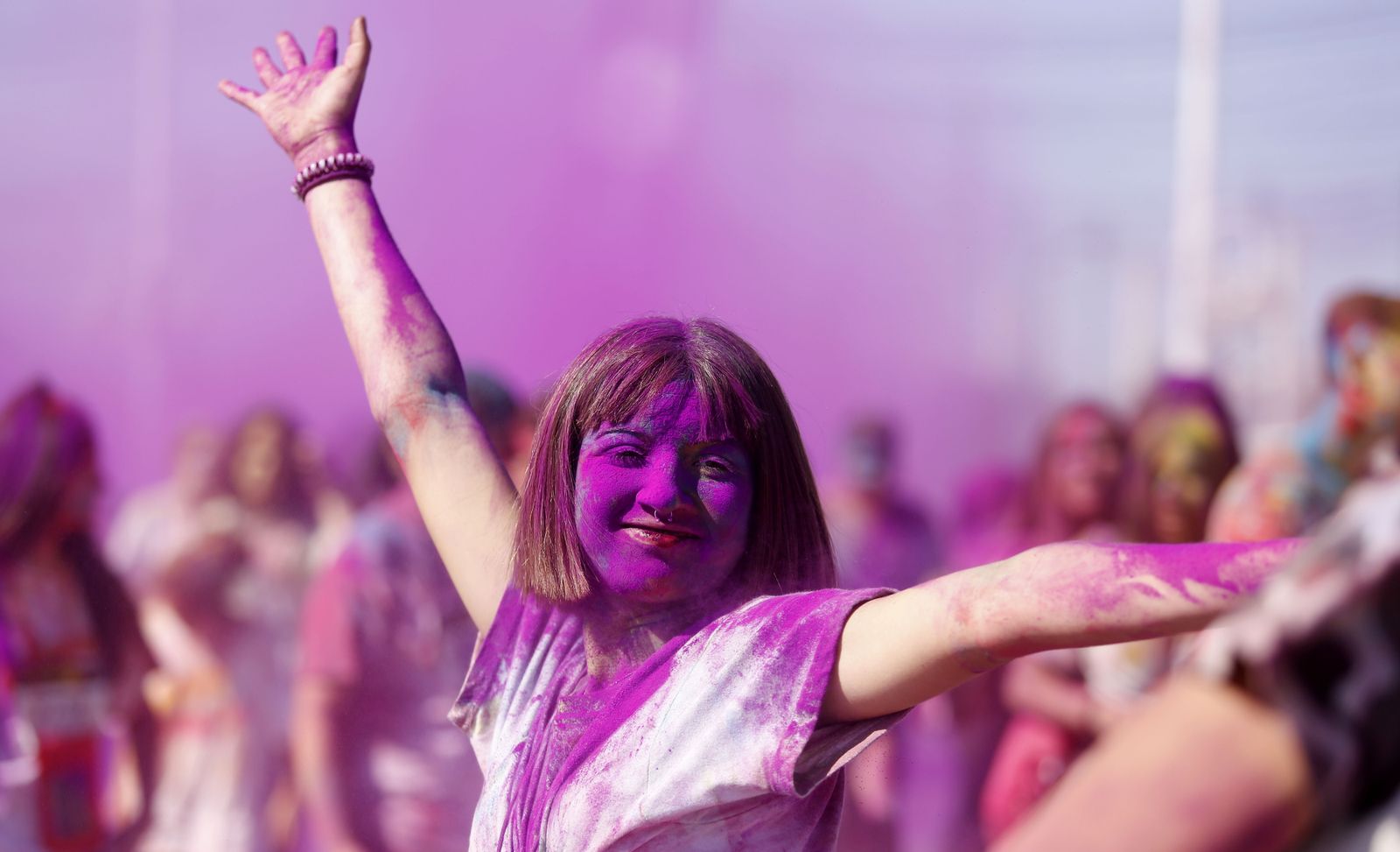 Las tonalidades de la Holi Life, en imágenes