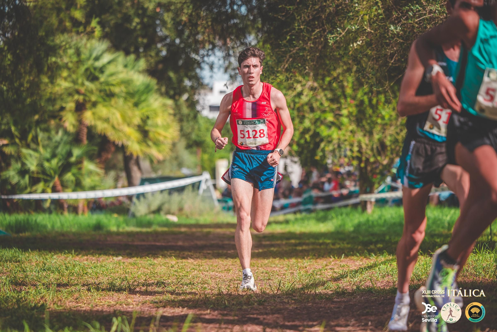 Búscate en las fotos del Cross de Itálica 2025 | 12