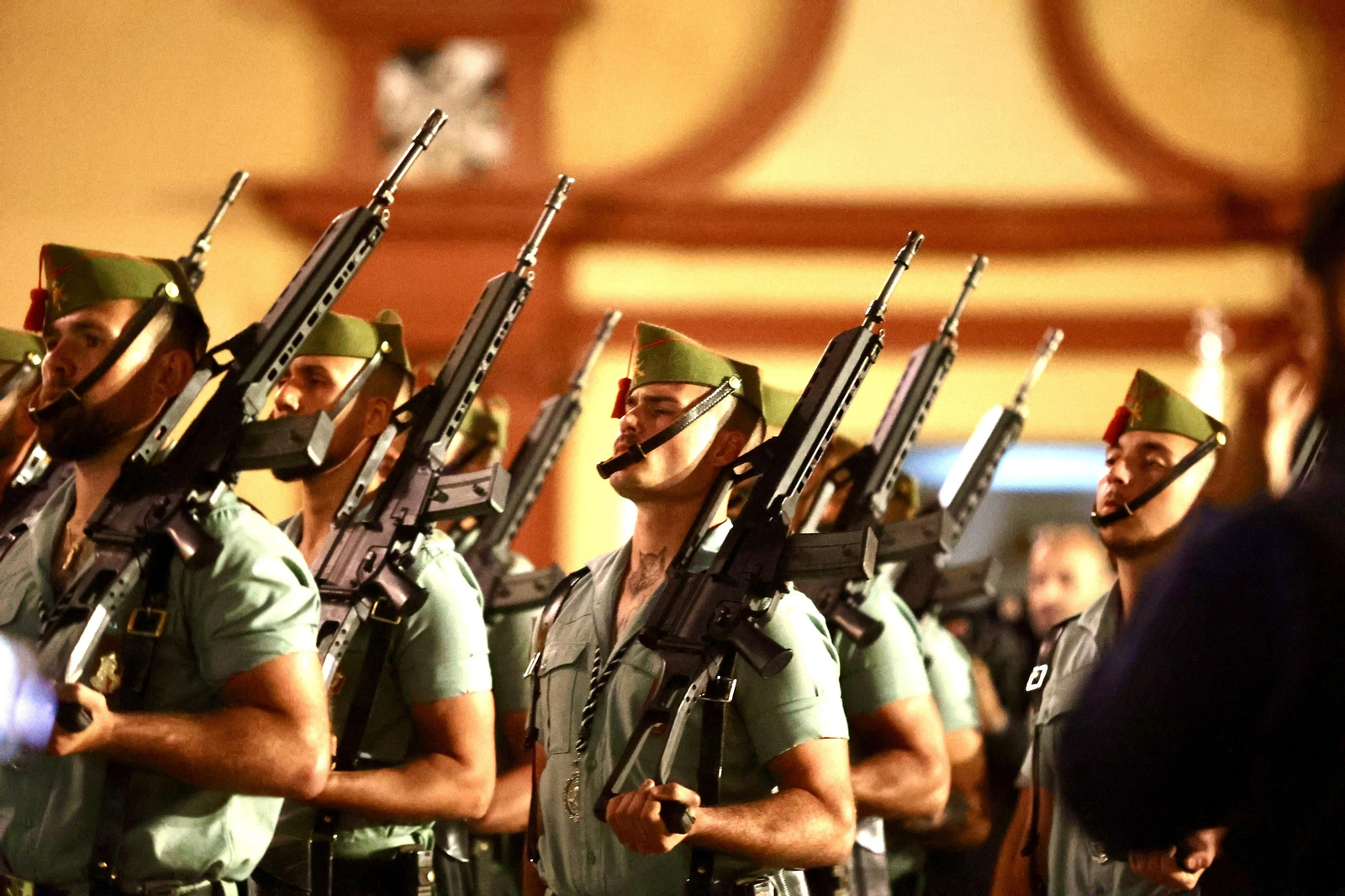 Las fotos de la procesión de Mena con la Legión en el Jueves Santo en Málaga