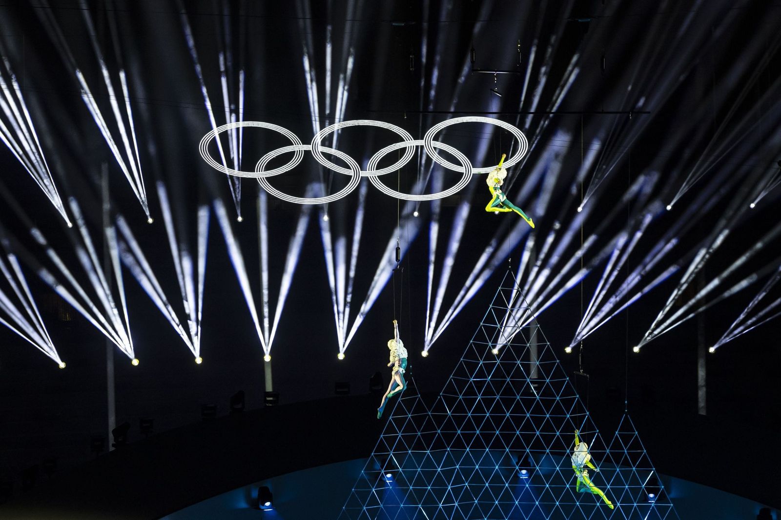 Las mejores fotos de los Juegos Olímpicos de invierno Milán Cortina d'Ampezzo 2026 | Ceremonia de clausura y jornada 17 y última