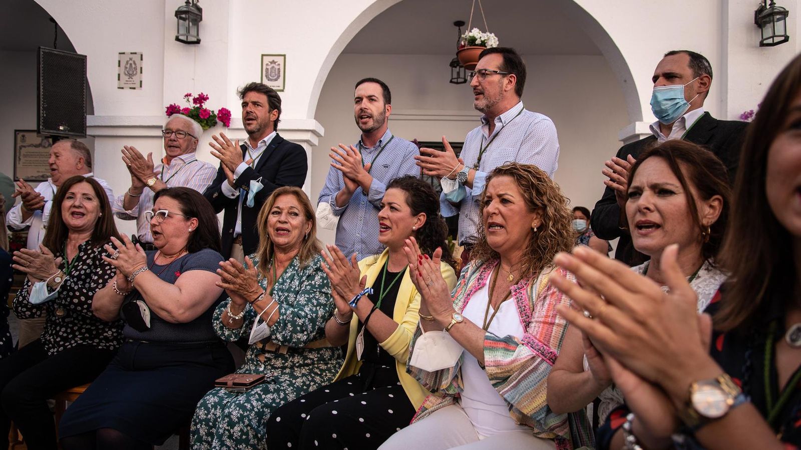 Coro de la Hermandad del Rocío de Huelva. Coro de la Hermandad del Rocío de Huelva.