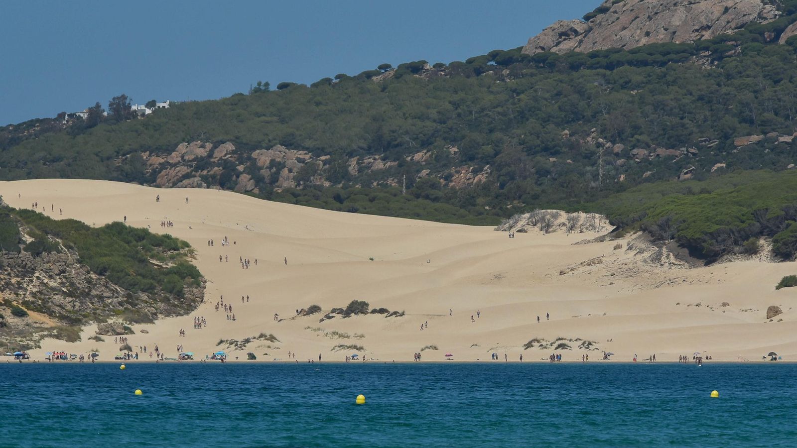 Duna de la playa de Bolonia en Tarifa
