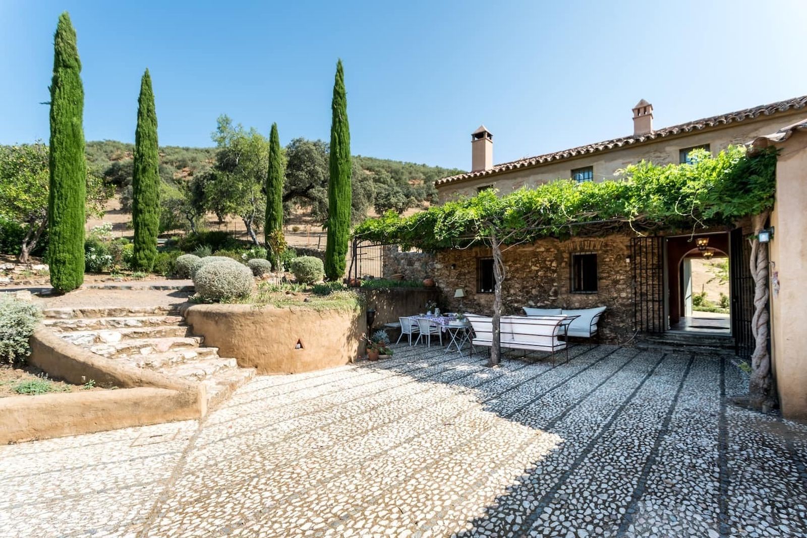 Esta casa de revista se alquila en un pueblecito de Huelva
