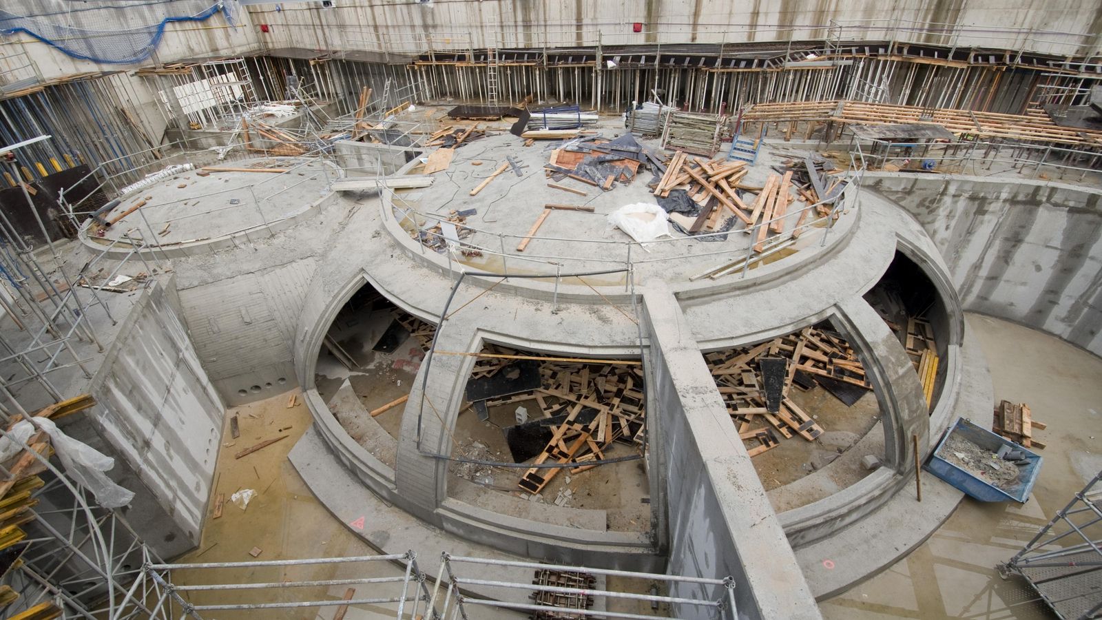 Construcción del Biodomo a cargo de Jocon