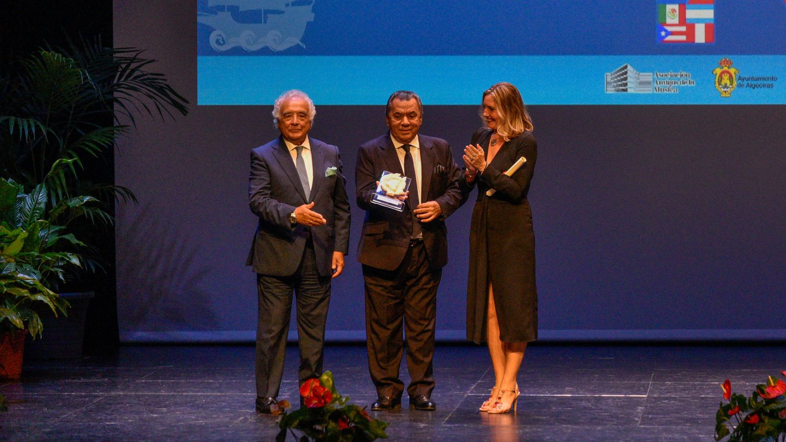 Las fotos de la II Gala de la Hispanidad premios 'Novia del Sol' a la cultura