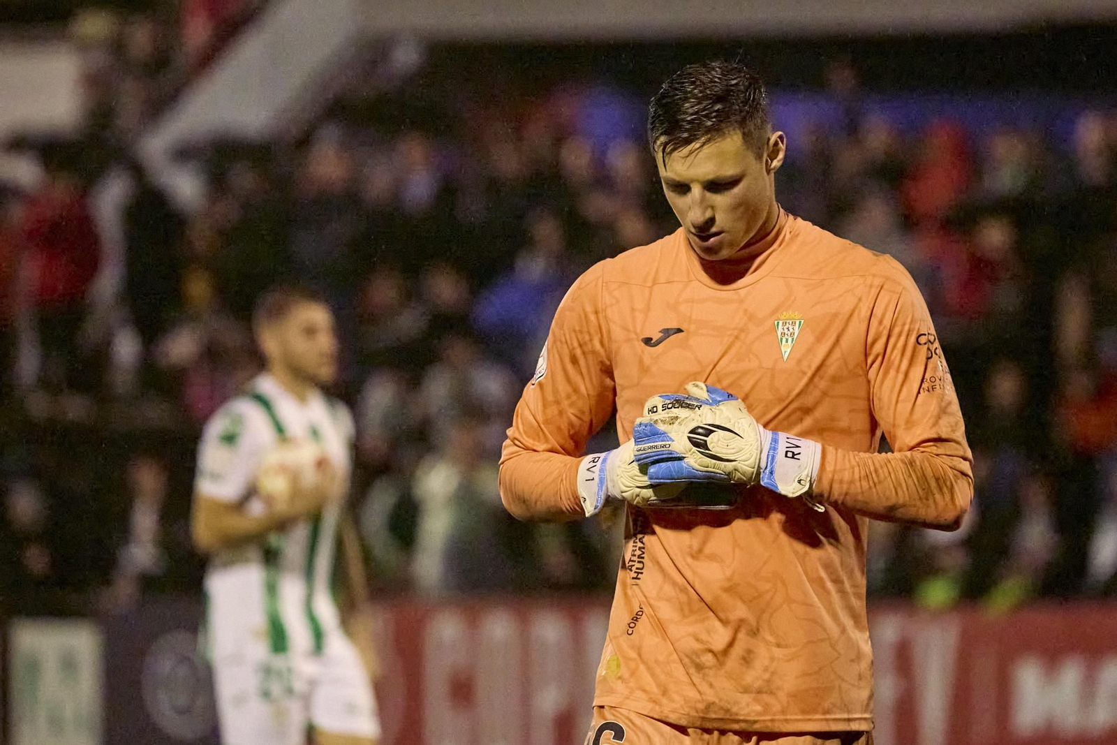 Las mejores fotos de la derrota del Córdoba CF en Olot en la Copa del Rey