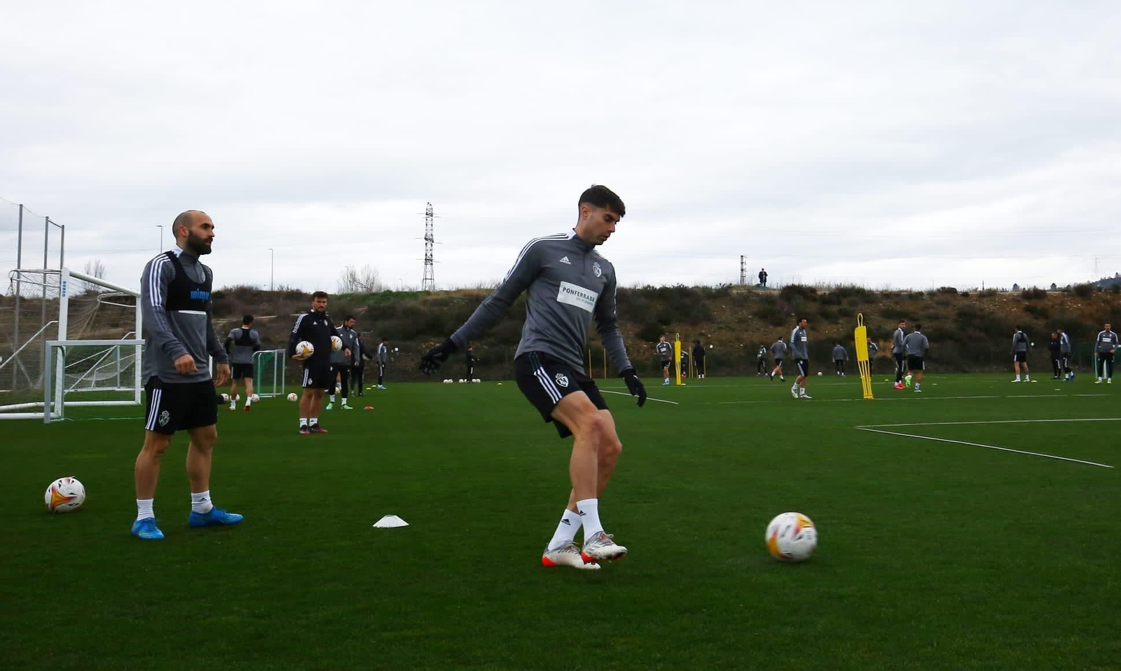 Un entrenamiento reciente de la Ponferradina