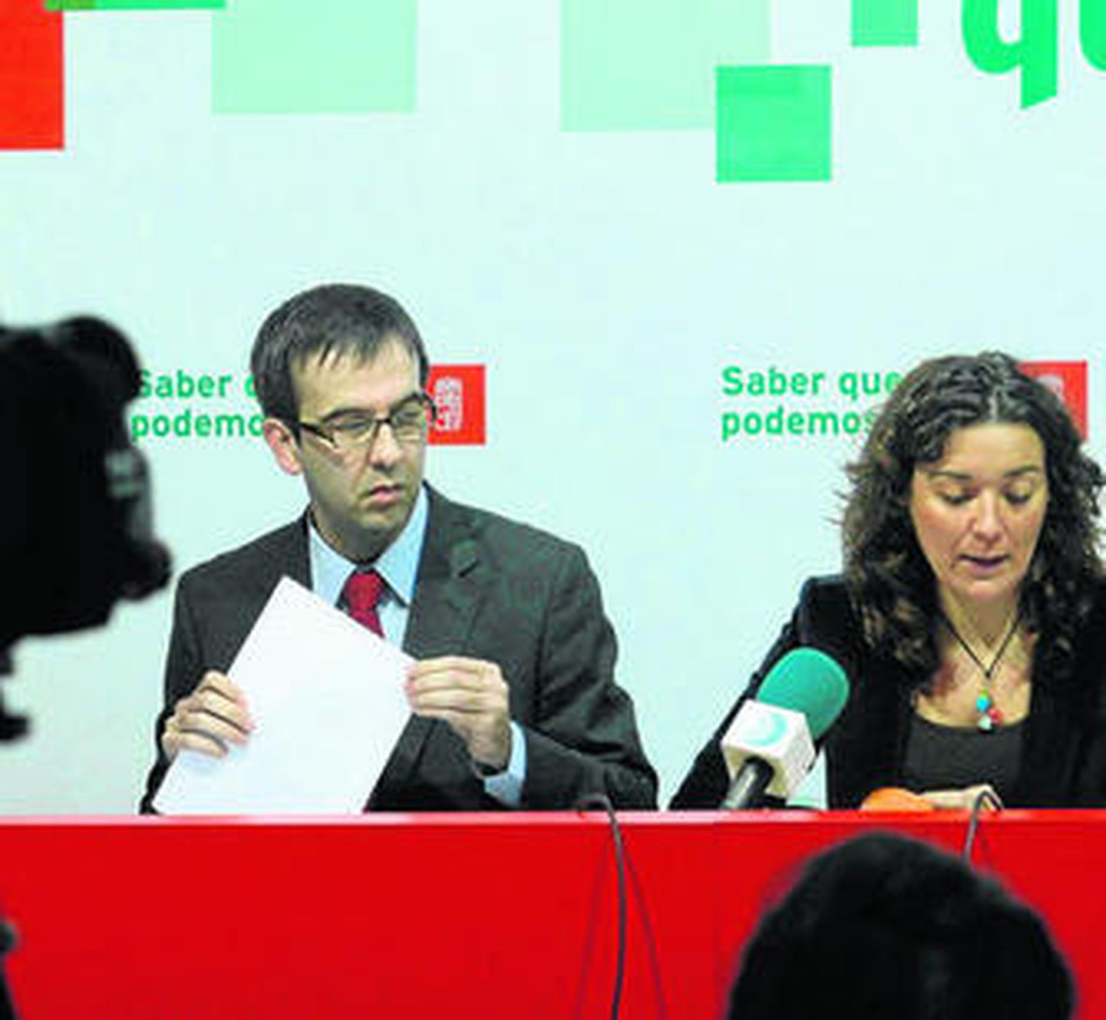 Marcos de Felipe y Araujo, cuando hicieron público el fallo del TSJA por el caso de Aqualia.