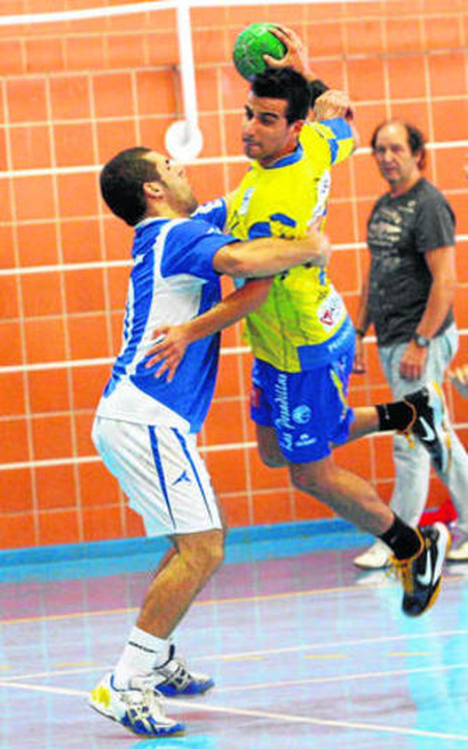 El Pedro Alonso Niño moguereño va segundo en la clasificación.