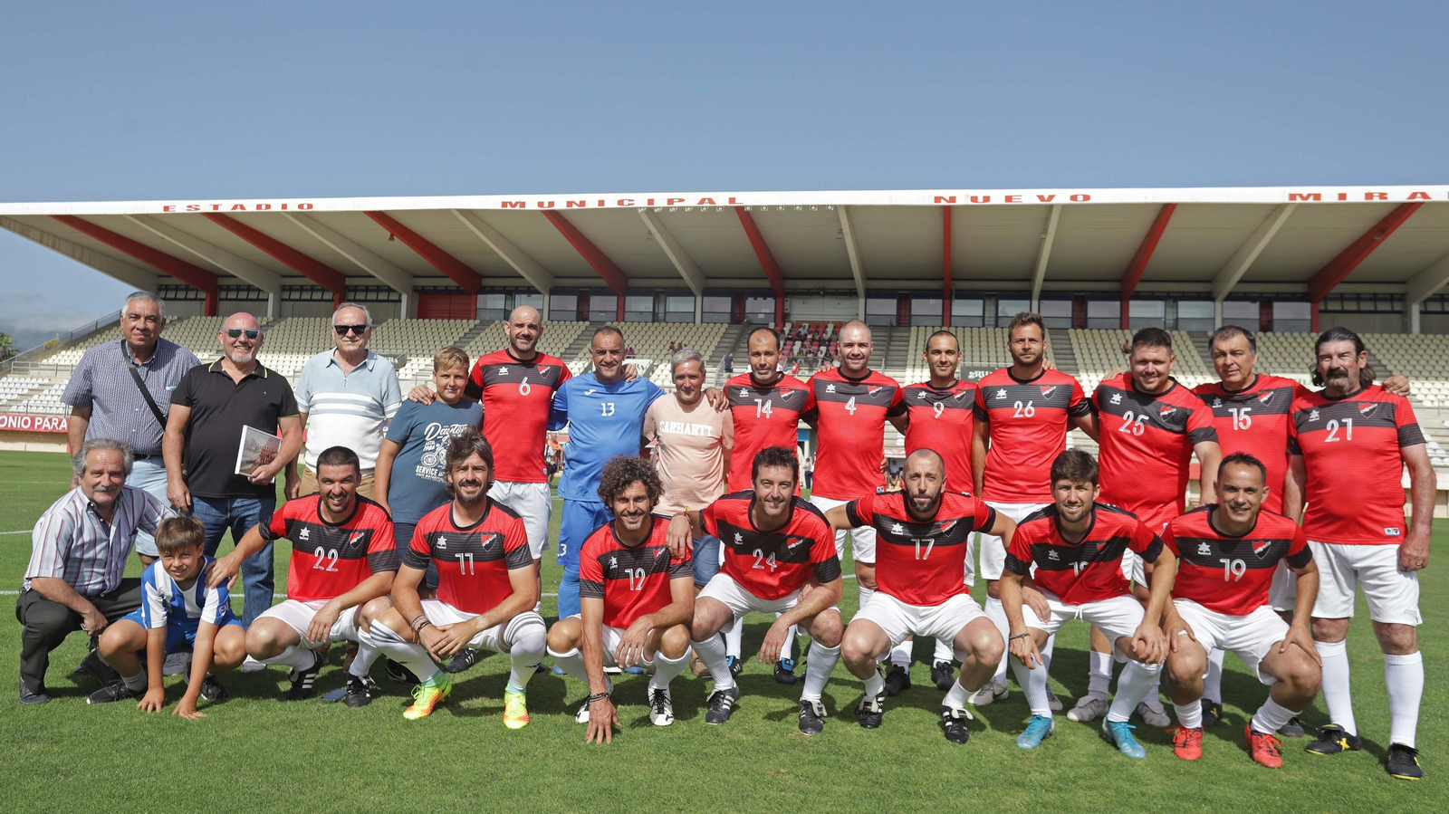 Fotos del triangular de homenaje a Fernando Gallego de los Veteranos del Algeciras CF