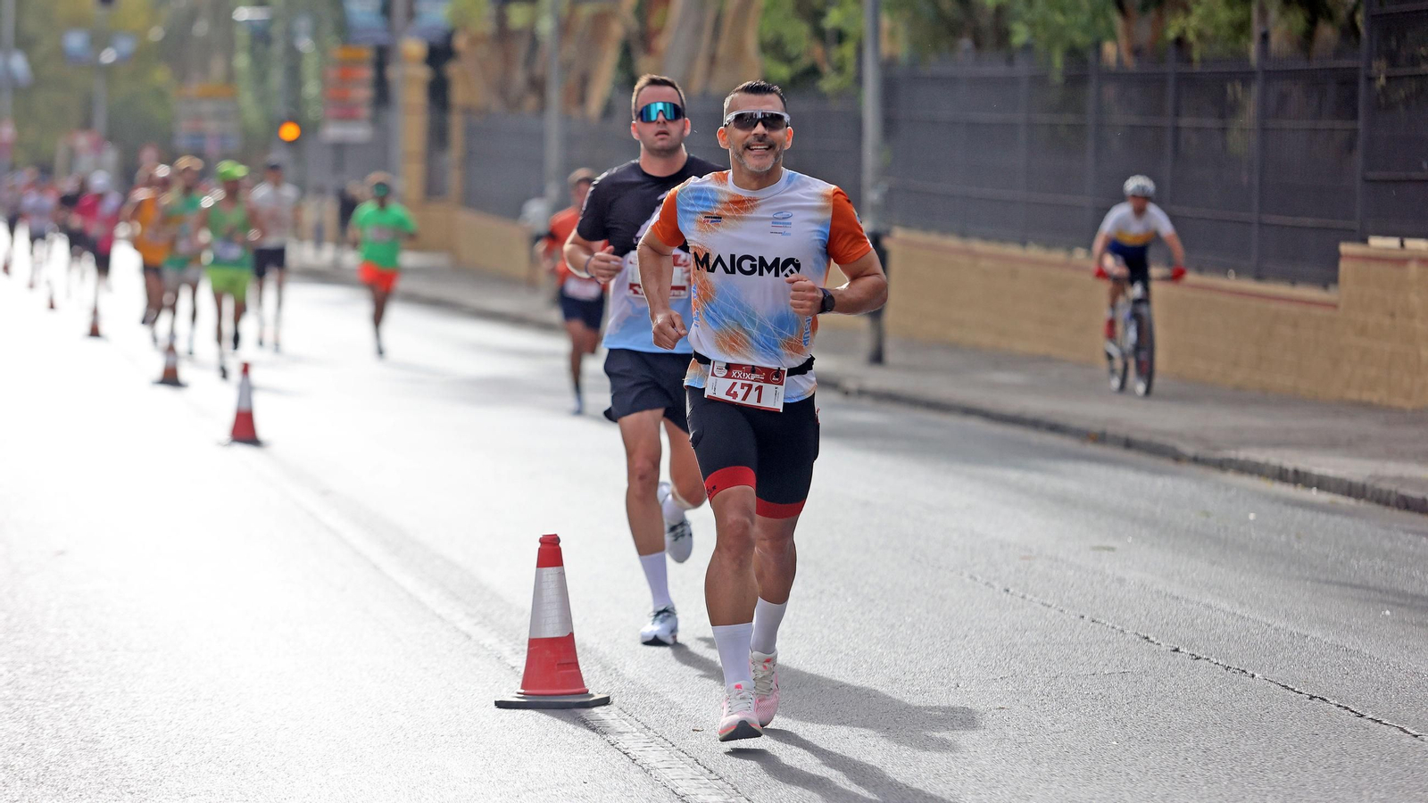 Búscate en la Media Maratón de Jerez 2025 (6)