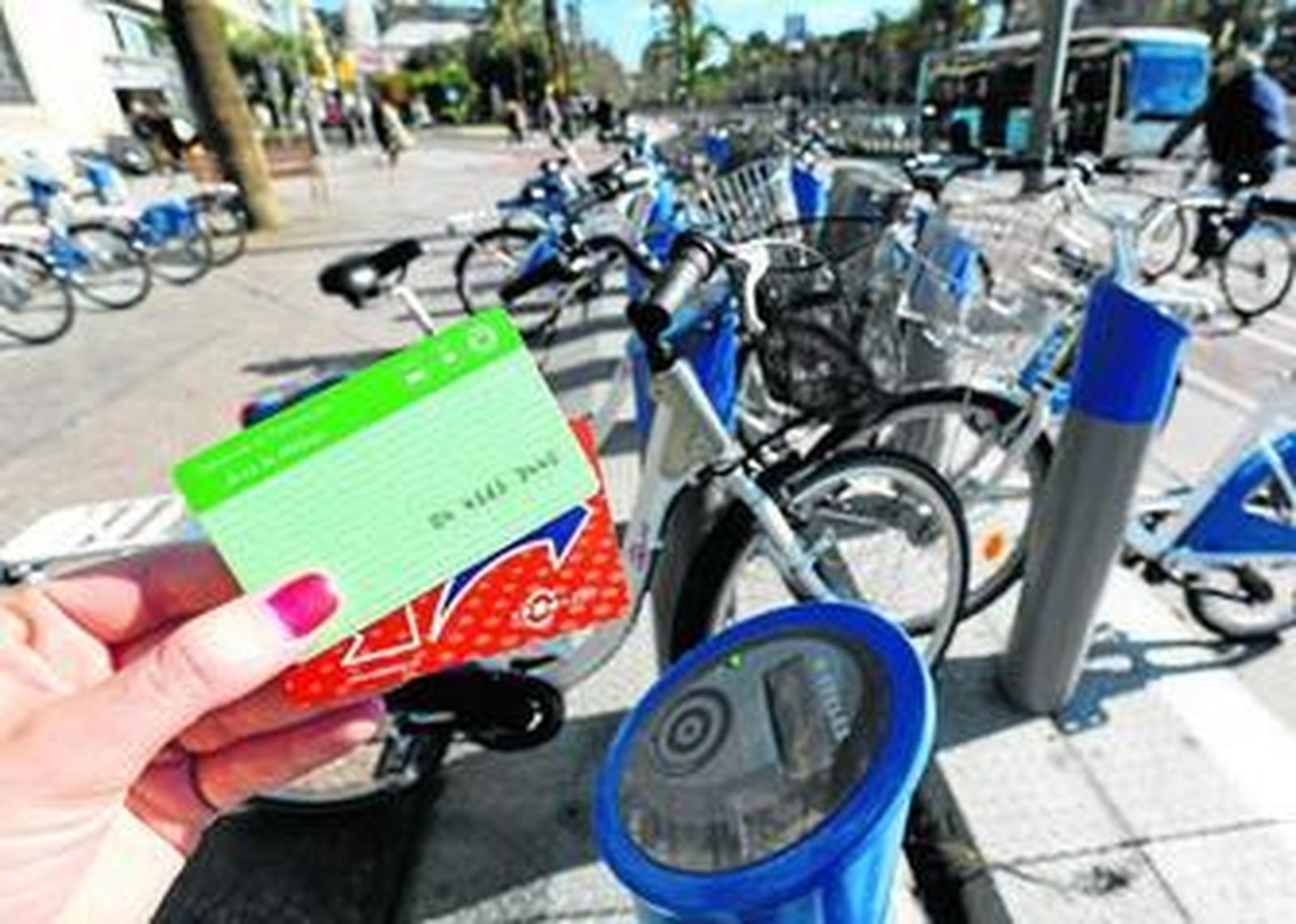 En breve se podrá activar la tarjeta del Consorcio de Transportes para el sistema público de bicicletas.