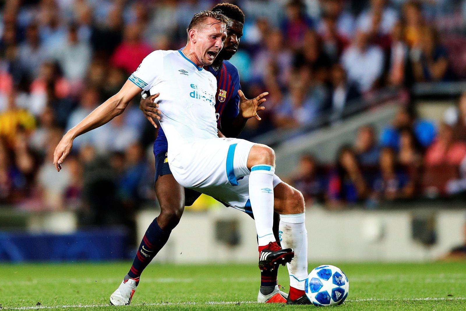 Las imágenes del Barcelona-PSV