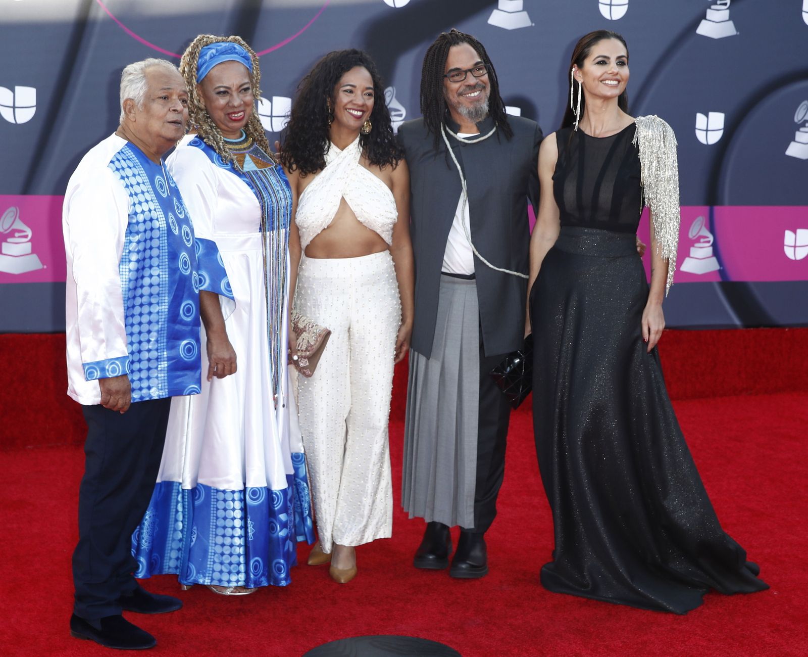 La alfombra roja de los Grammy latinos