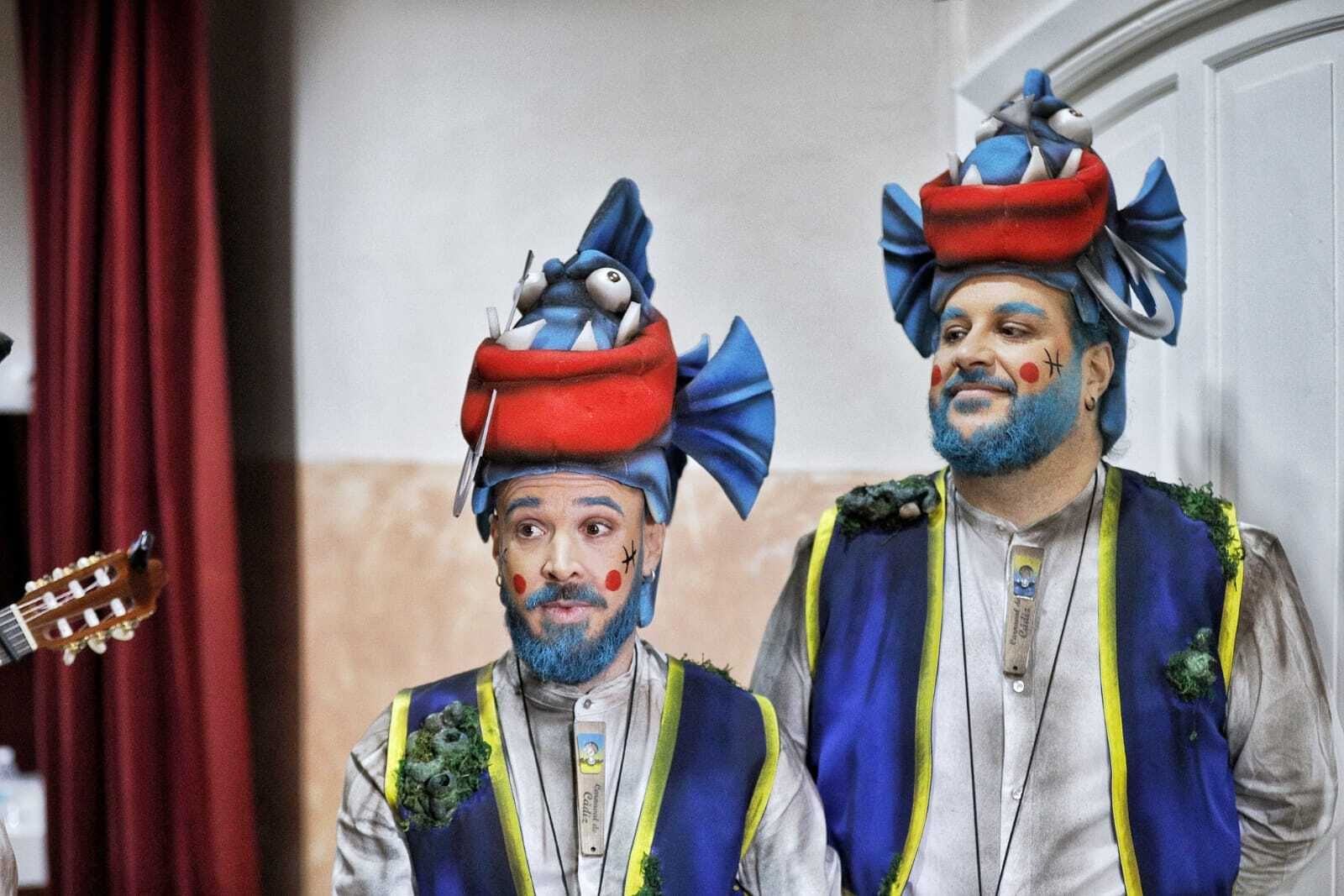 Chirigota 'Este año venimos con esperanza'. en camerinos.