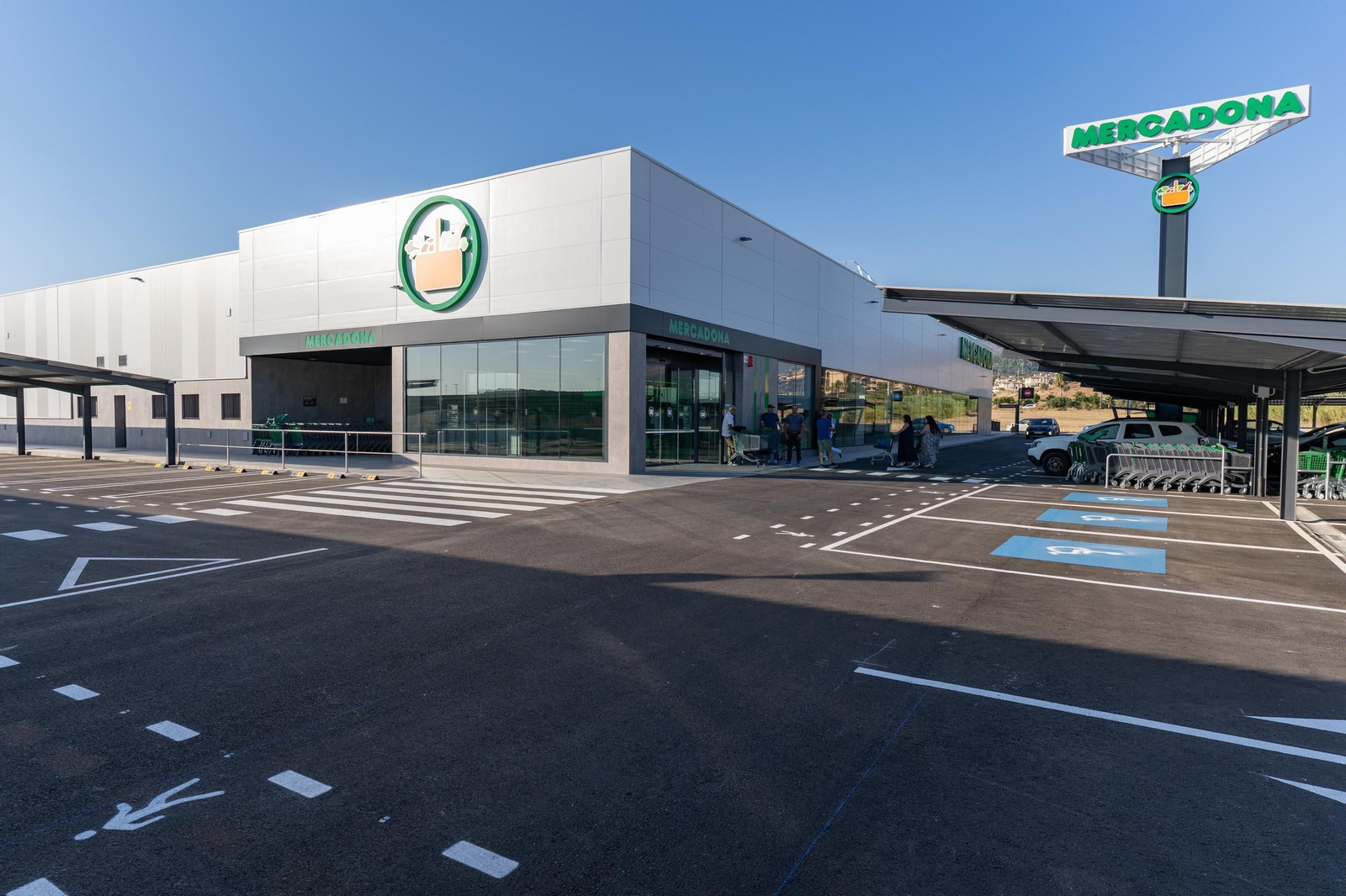 Mercadona abre un nuevo supermercado en Alhaurín de la Torre.