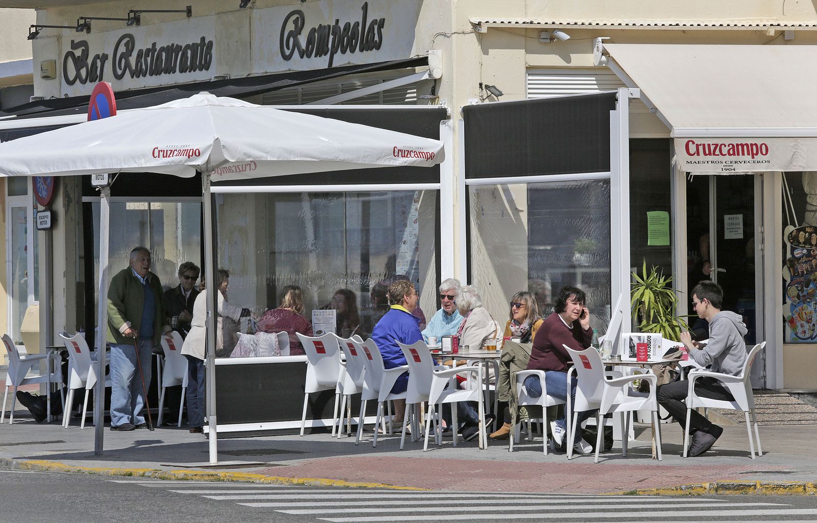 Imágenes del estado de alarma en cadiz - día 2