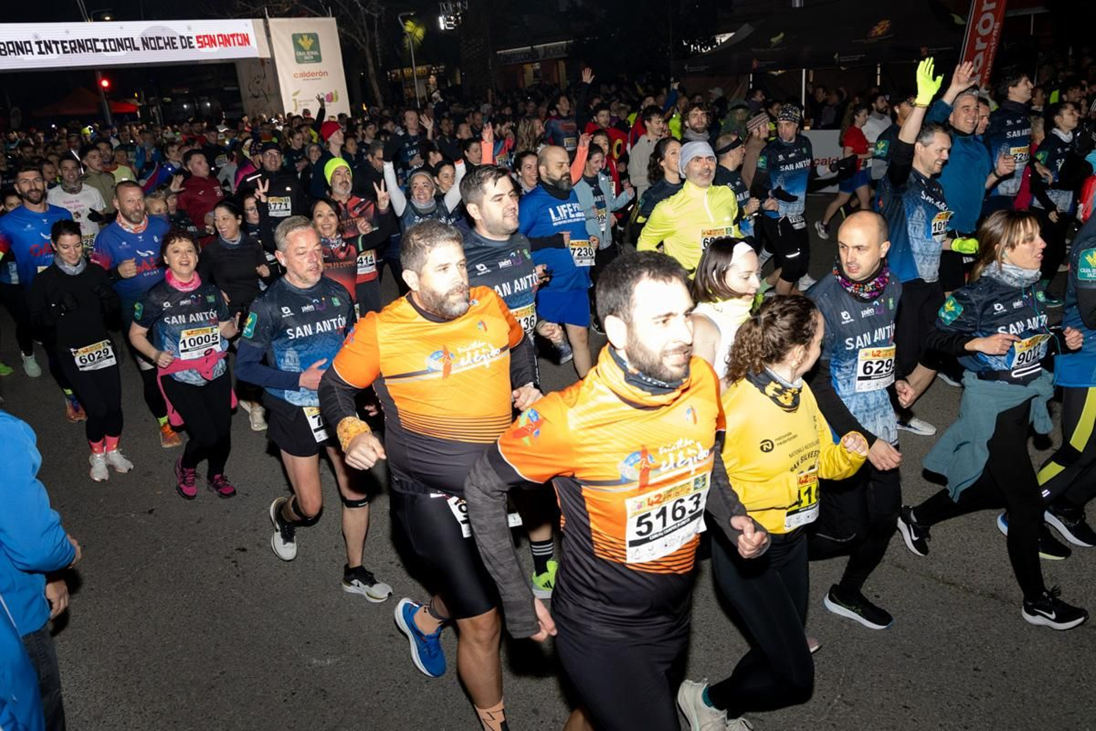 En imágenes: encuéntrate en la salida de la Carrera de San Antón (1)