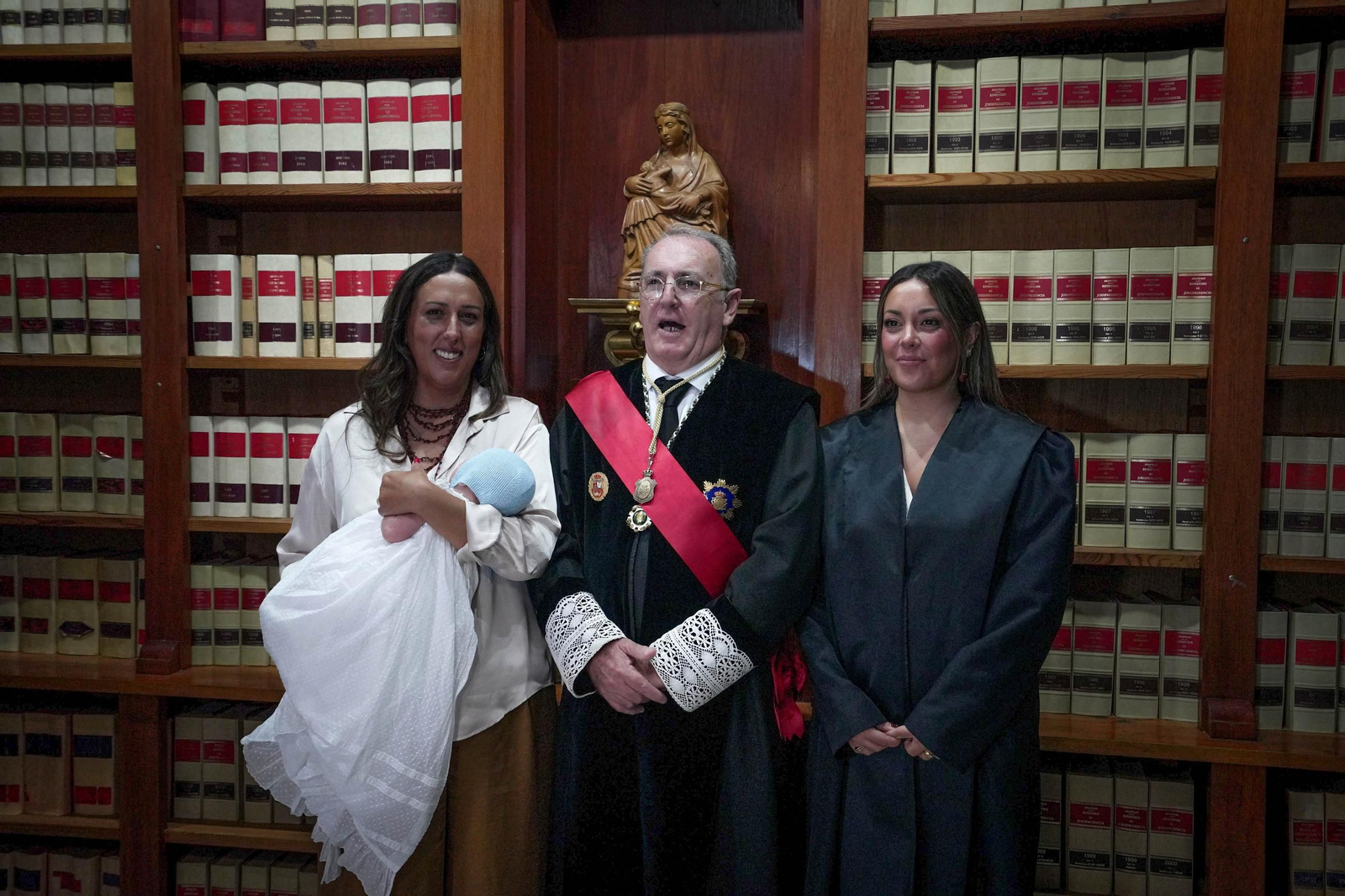 El reconocimiento al decano de los abogados de Jerez, Federico Fernández, en imágenes