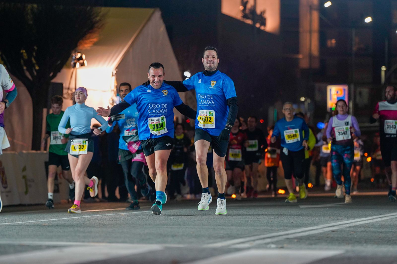 En imágenes: búscate en tu llegada a meta de la Carrera de San Antón 2026 (12)