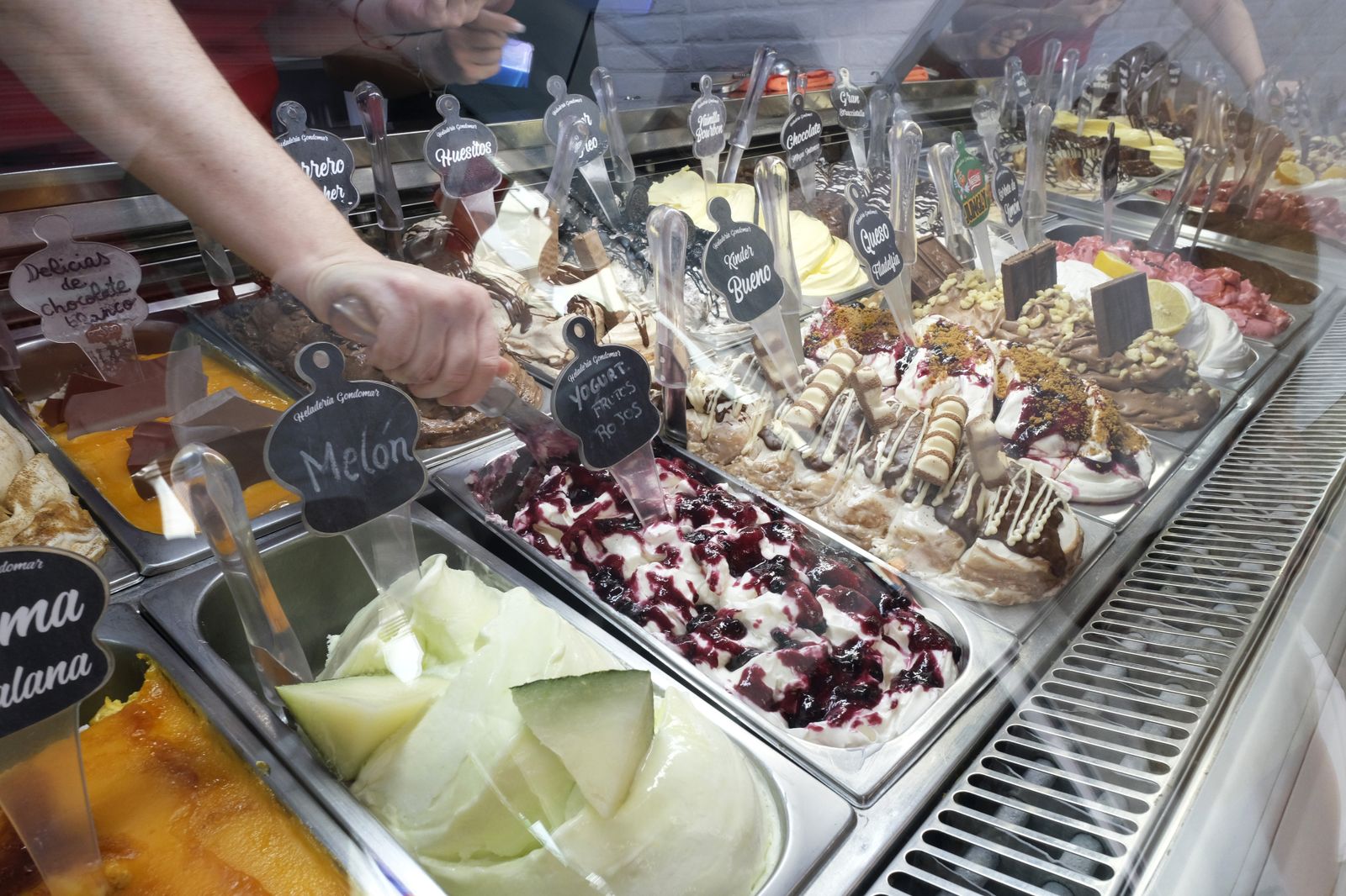 Las heladerías de Córdoba refrescan el verano, en fotografías