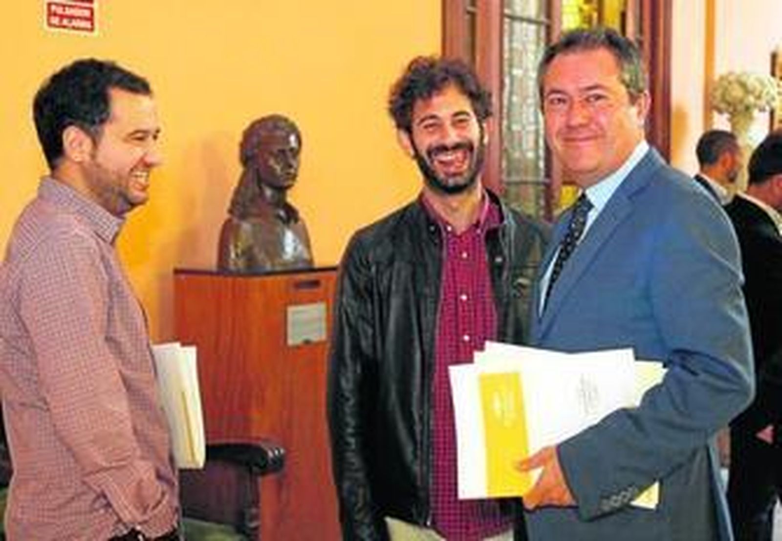 Unanimidad para salvar Mercasevilla