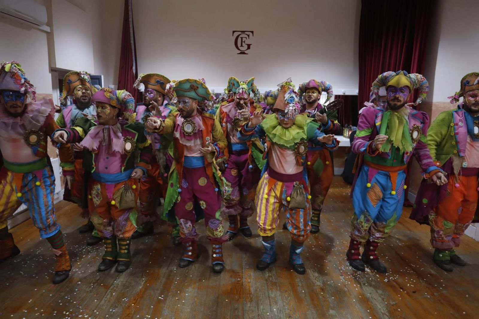 Búscate entre las mejores imágenes de la sexta sesión de cuartos de final del COAC 2026