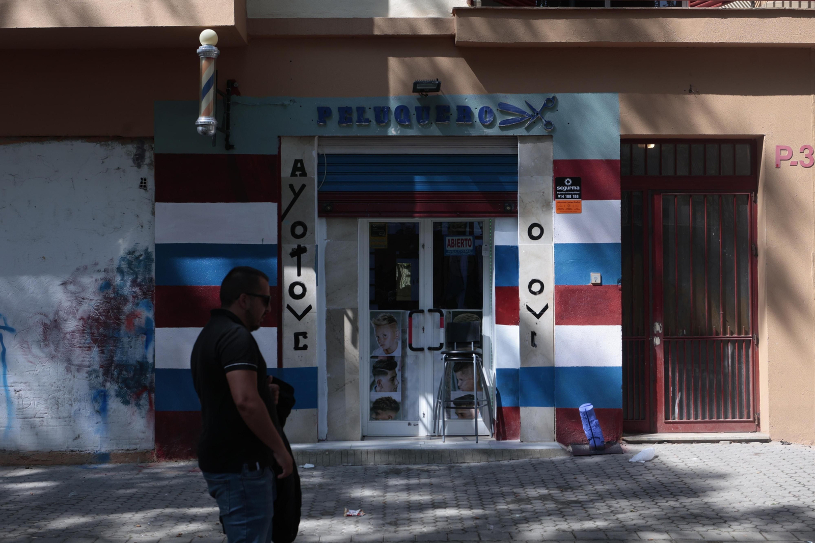 Así se vive en el Polígono Sur, el barrio más pobre de España