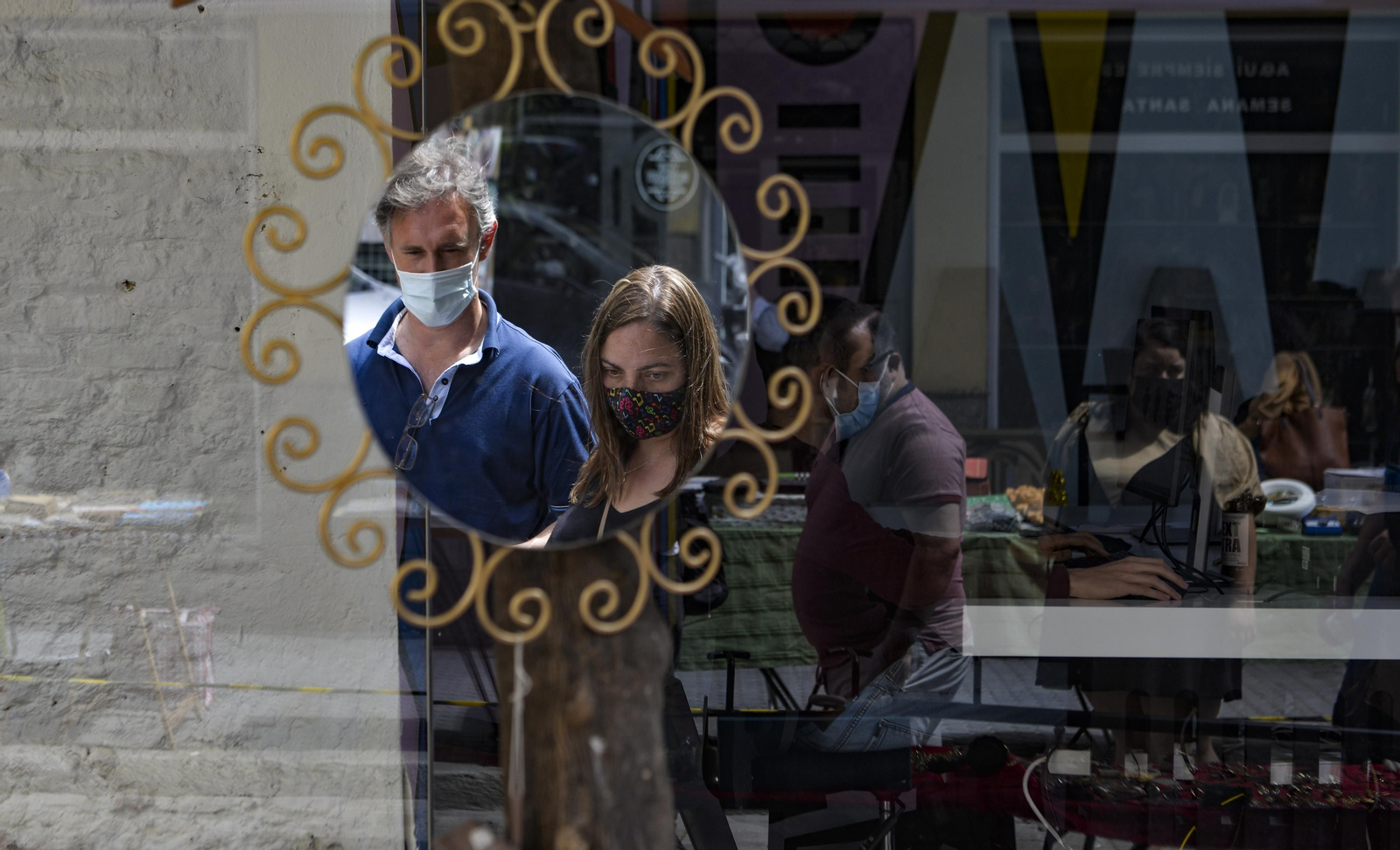 El mercadillo del Jueves: retratos de la calle Feria