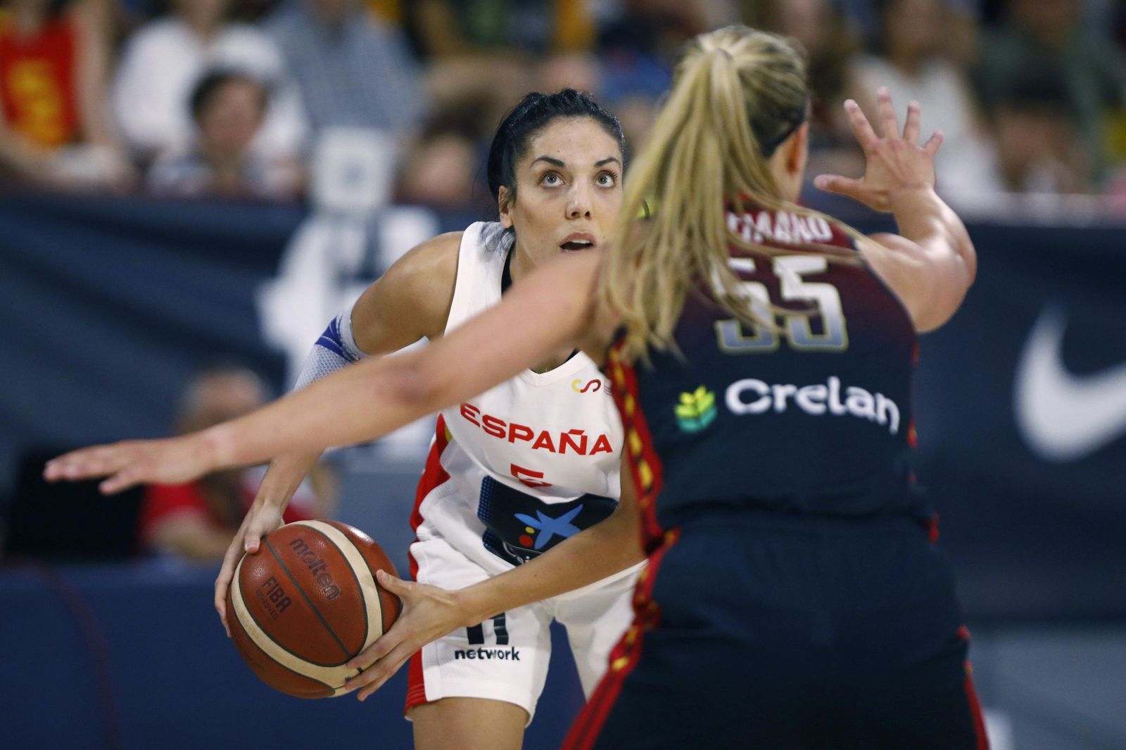 Las mejores fotos de la victoria de la selección española femenina de baloncesto ante Bélgica, en Córdoba