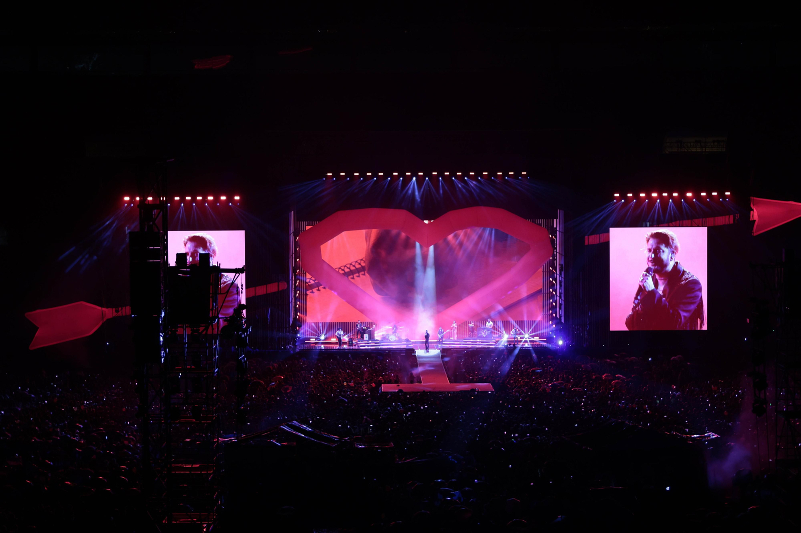 Las imágenes del concierto de Manuel Carrasco en Sevilla