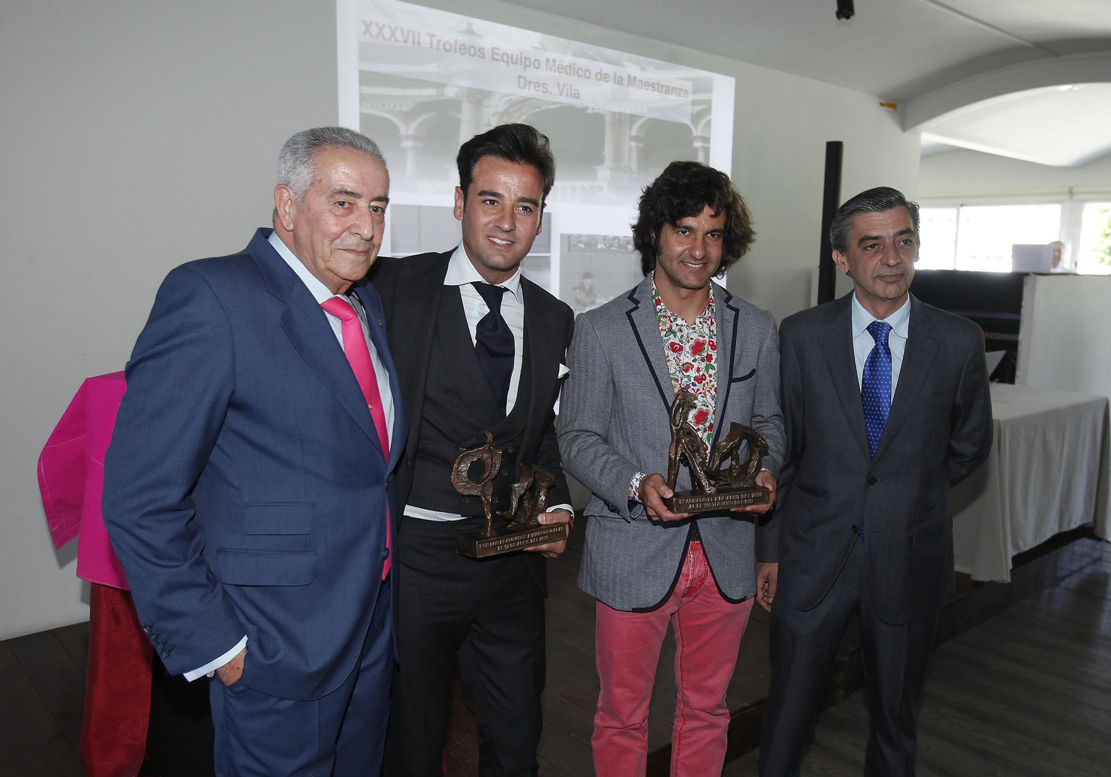 Ramón Vila, Jaime Padilla, Morante de la Puebla y Octavio Mulet tras la entrega de los trofeos.