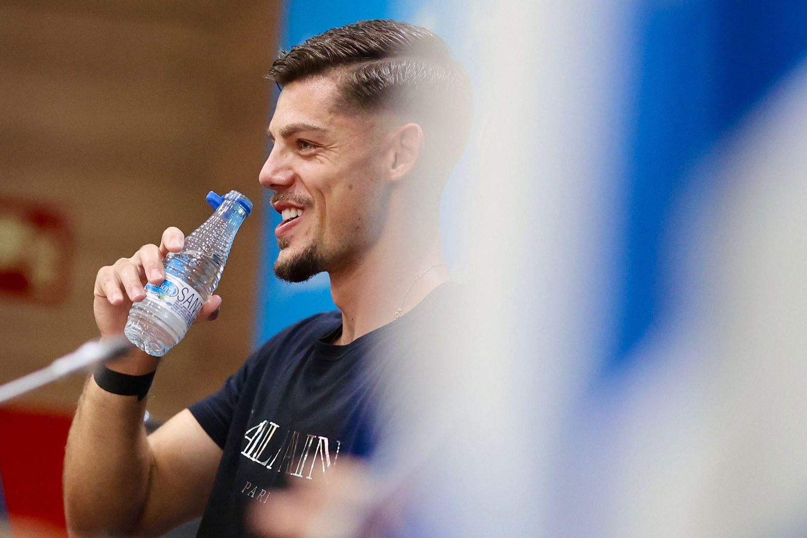 La presentación de Javi Montero como malaguista, en fotos